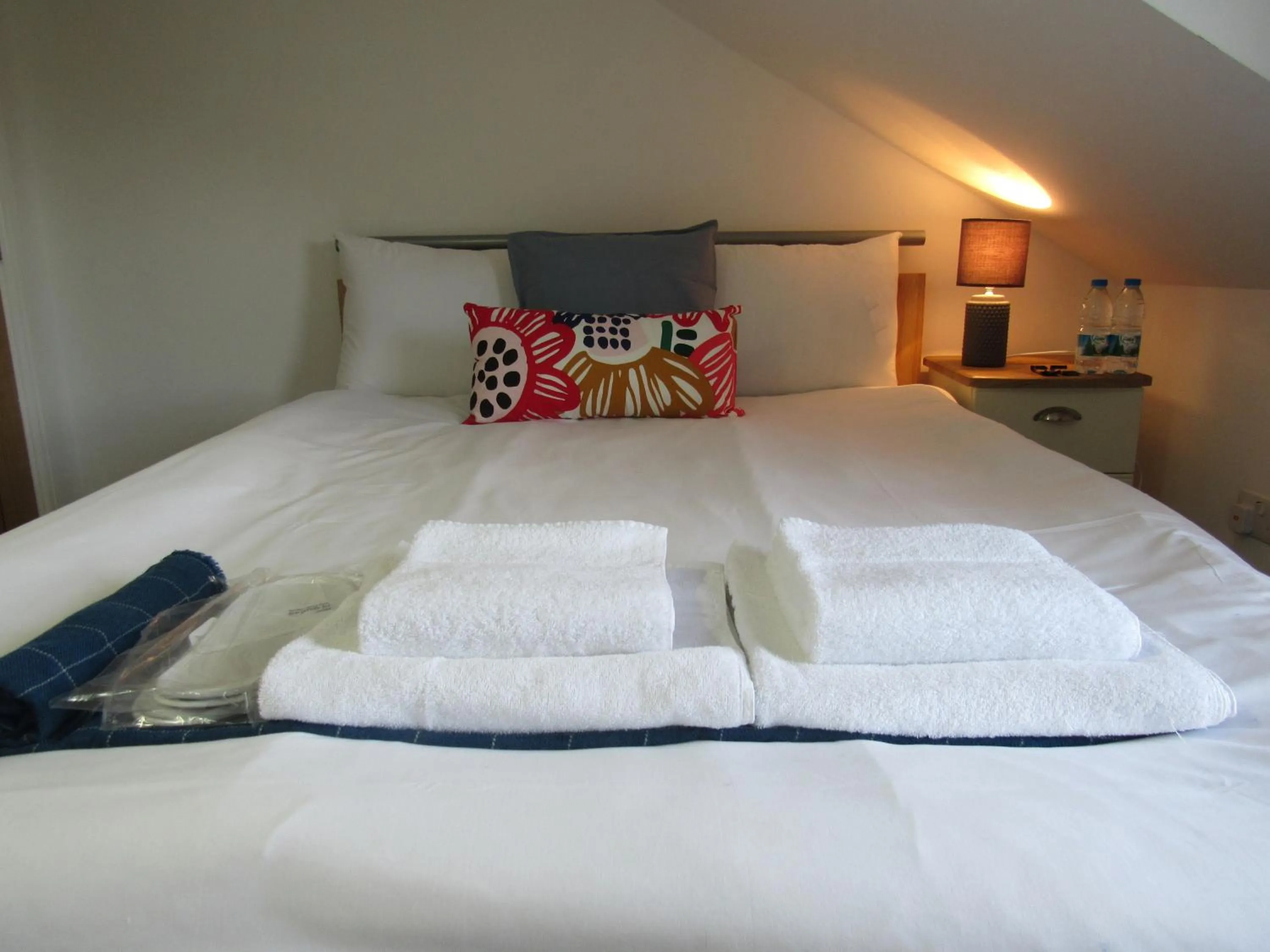 Bed in The Tas Suites - Tas Accommodations