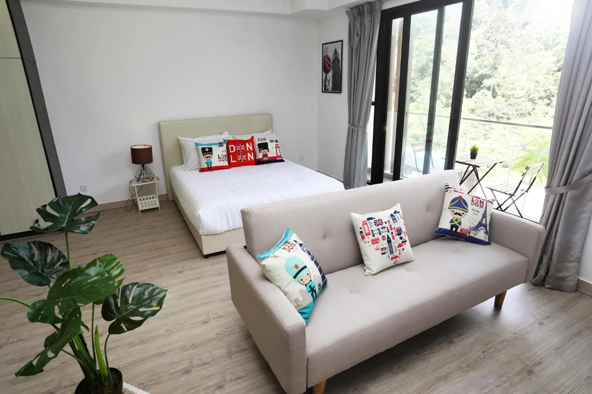 Bed in MOUNTAIN VIEW COZY HOME @ MIDHILLS GENTING