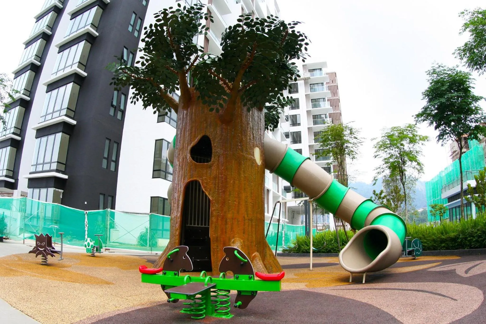 Children play ground in MOUNTAIN VIEW COZY HOME @ MIDHILLS GENTING