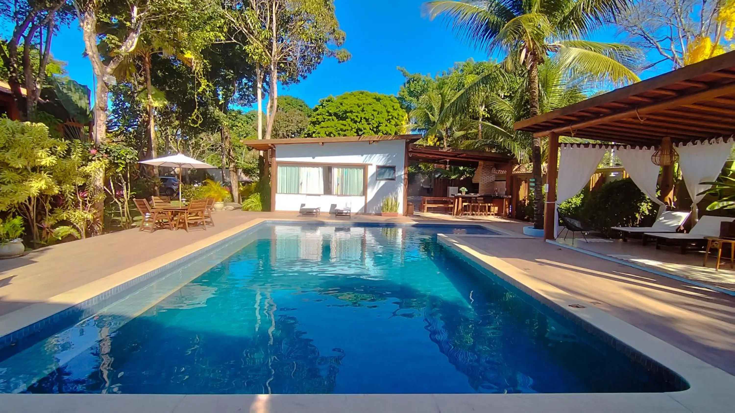 Swimming pool in Residencial Maria Pitanga