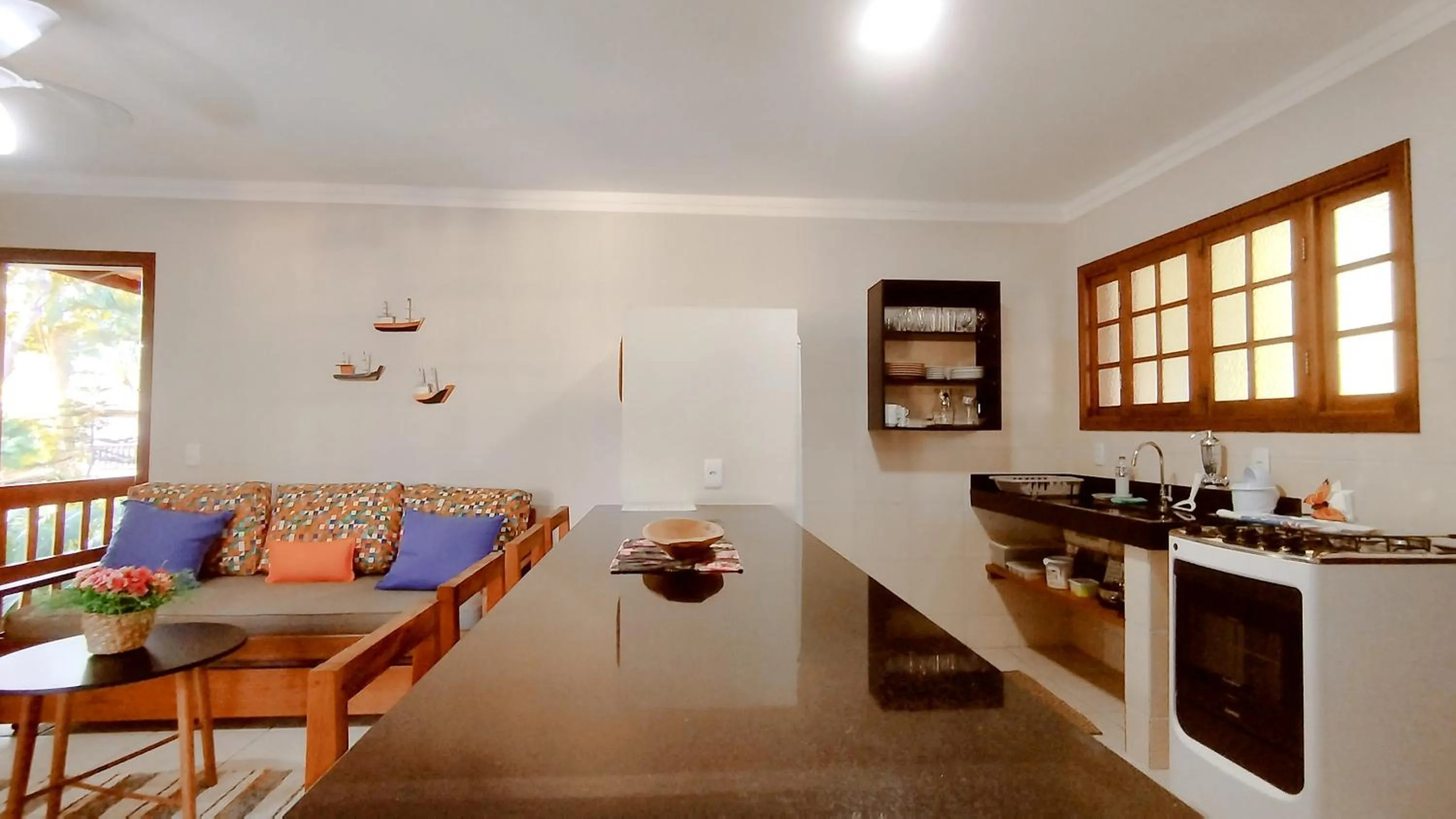 Dining area in Residencial Maria Pitanga
