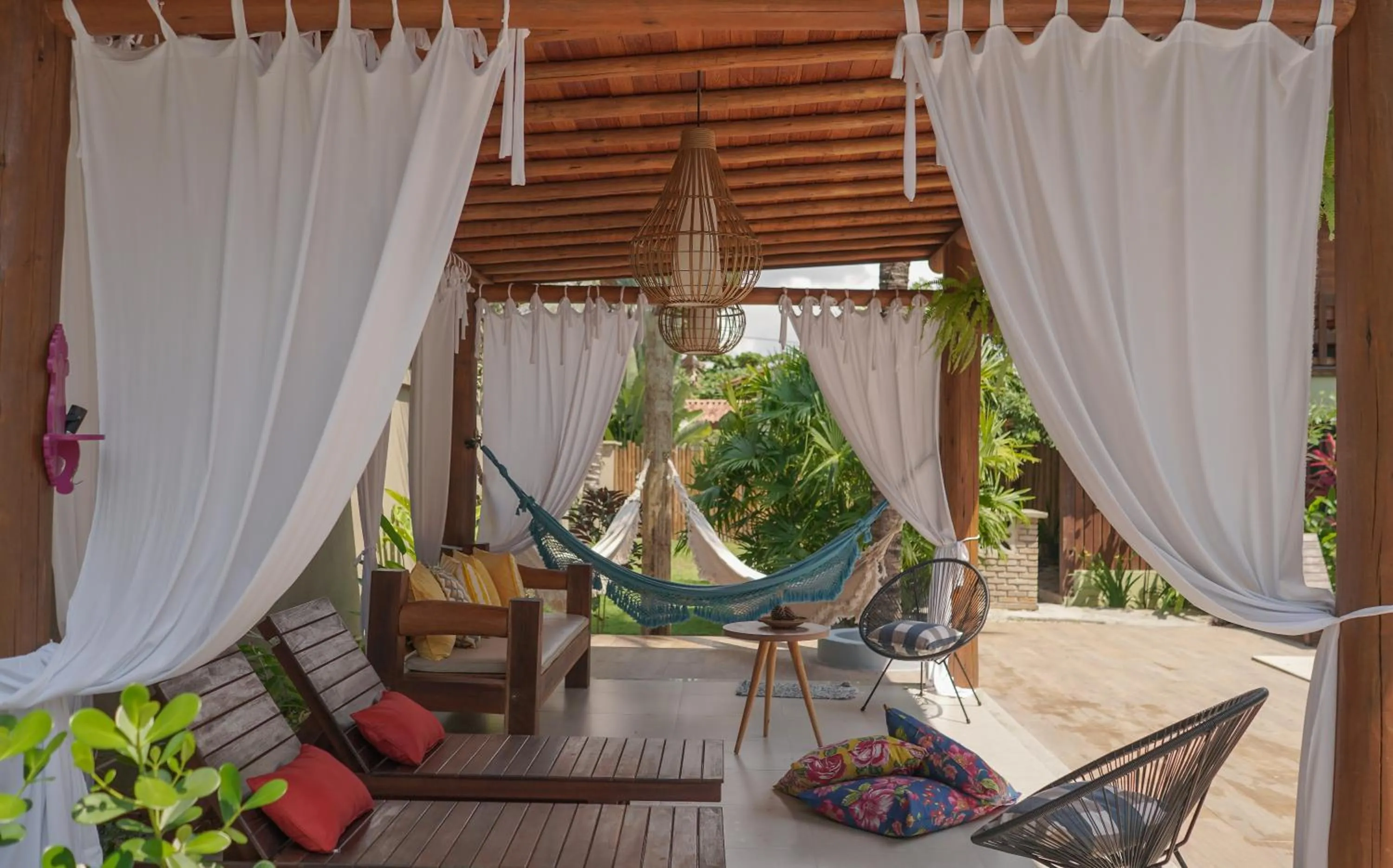 Pool view in Residencial Maria Pitanga