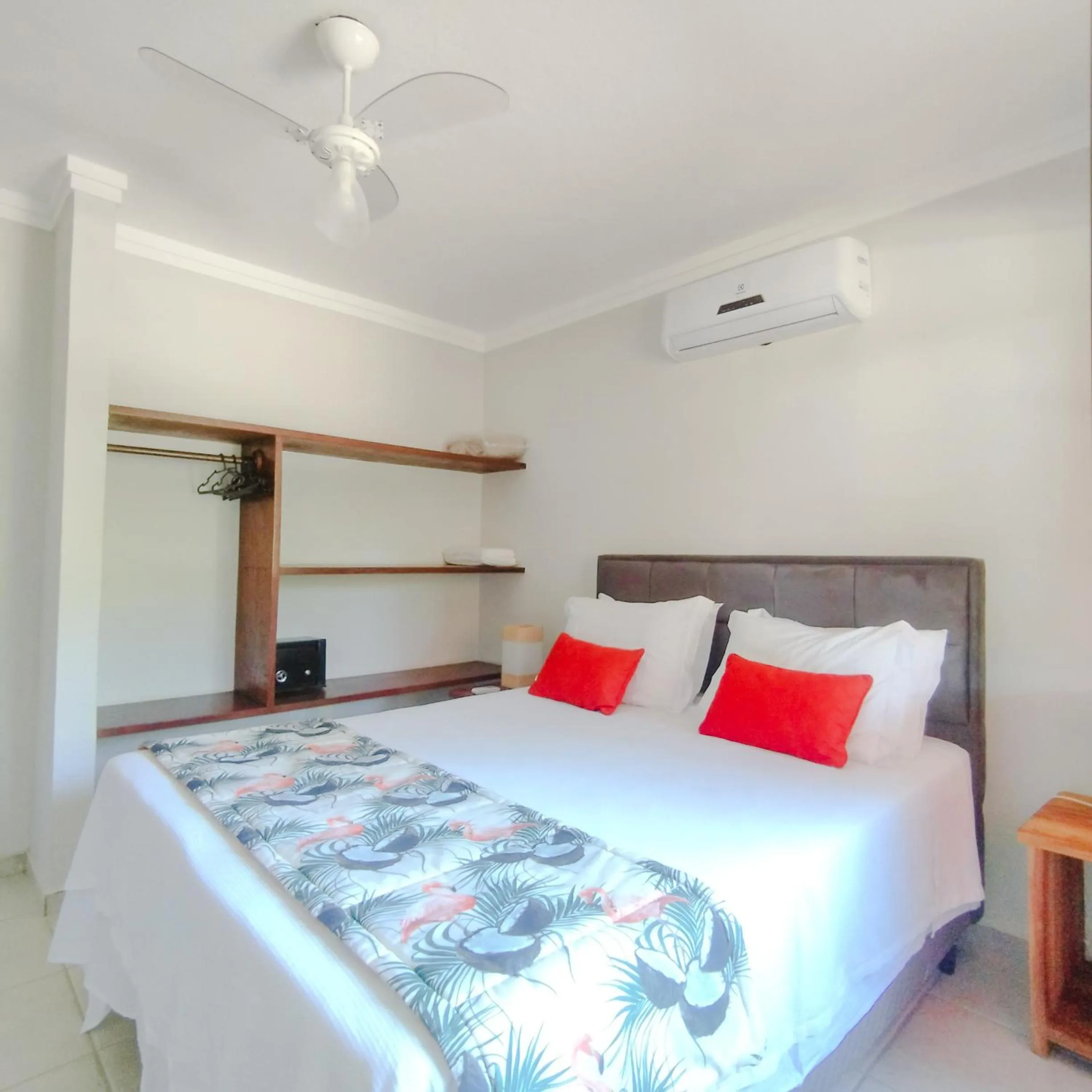 Bedroom, Bed in Residencial Maria Pitanga