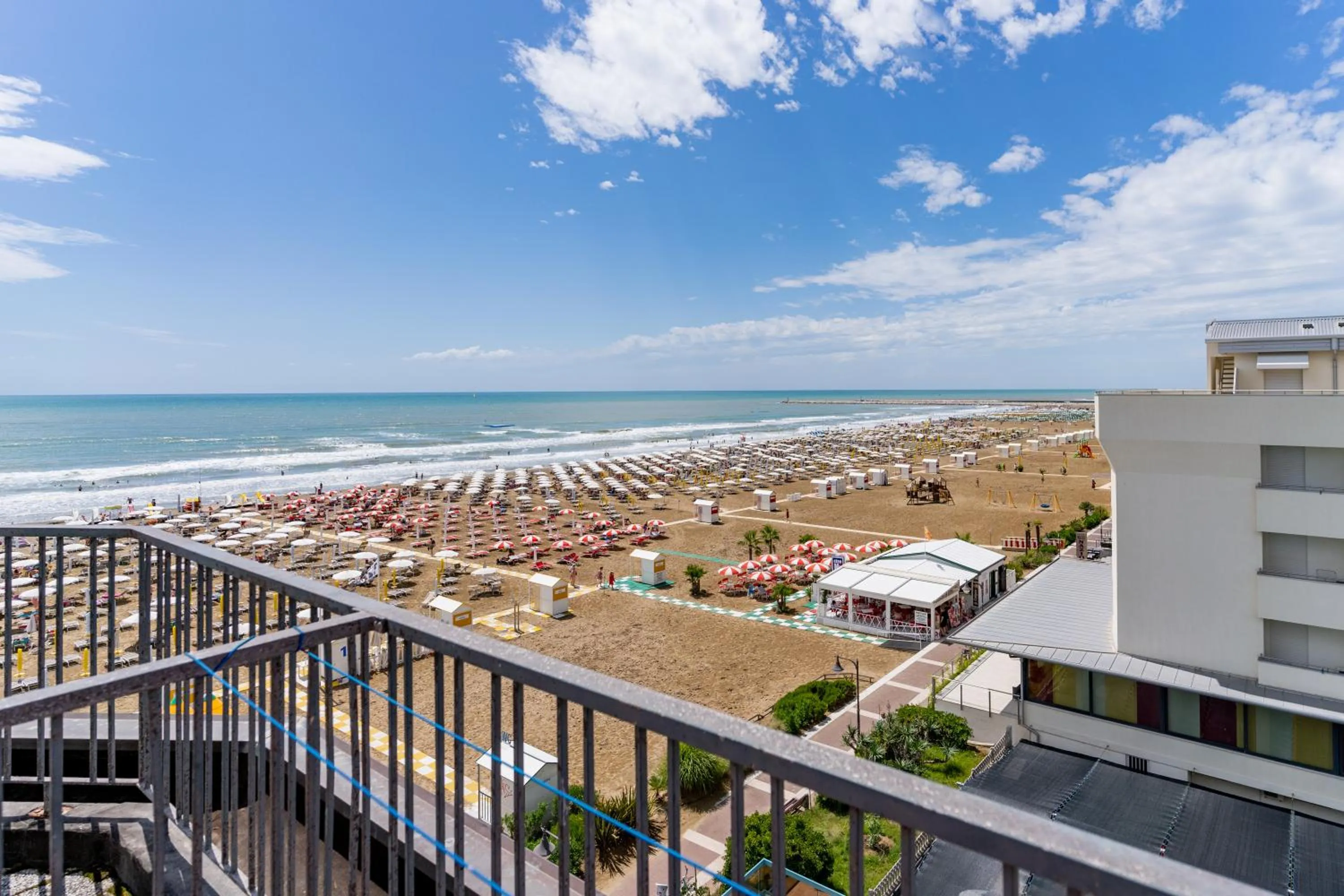 Beach in Hotel Touring