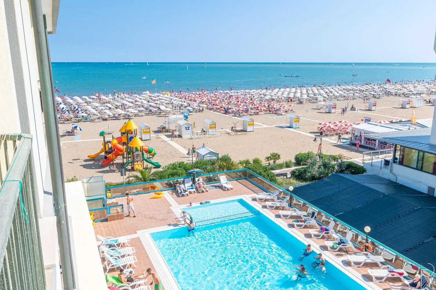 Pool view in Hotel Touring