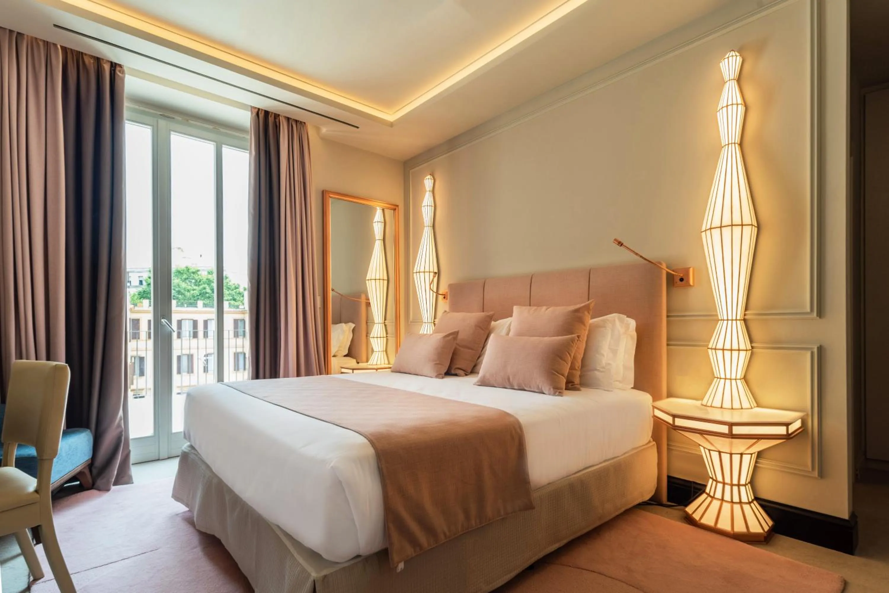 Bed in Room Mate Collection Gran Filippo, Rome-Fontana di Trevi