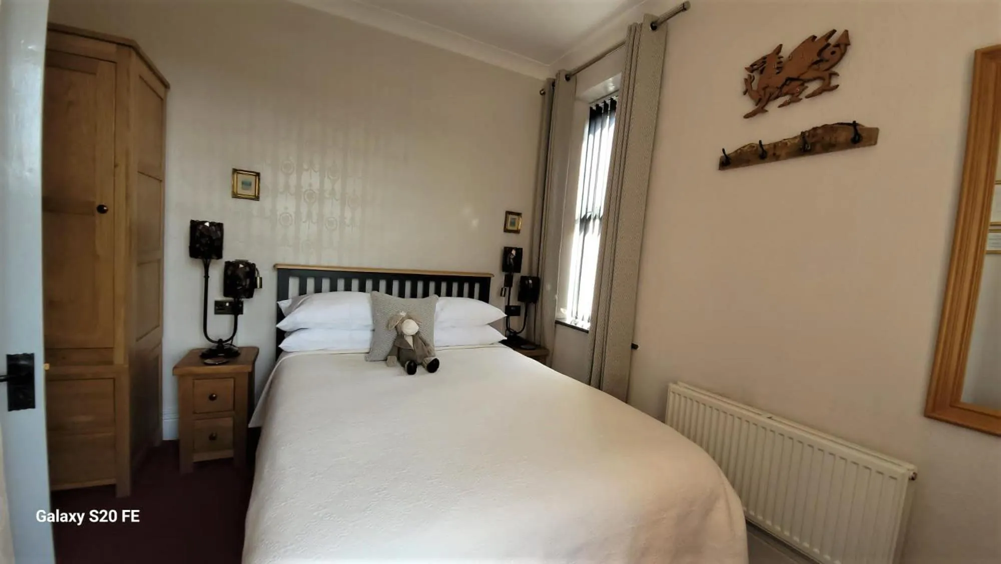 Bed in Greylands Guest House