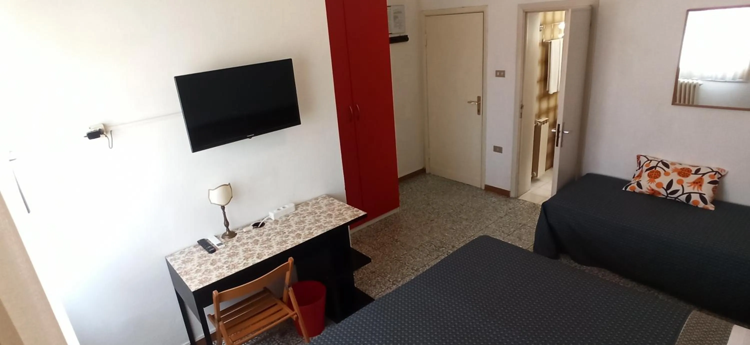 Bed in Albergo Le Rose