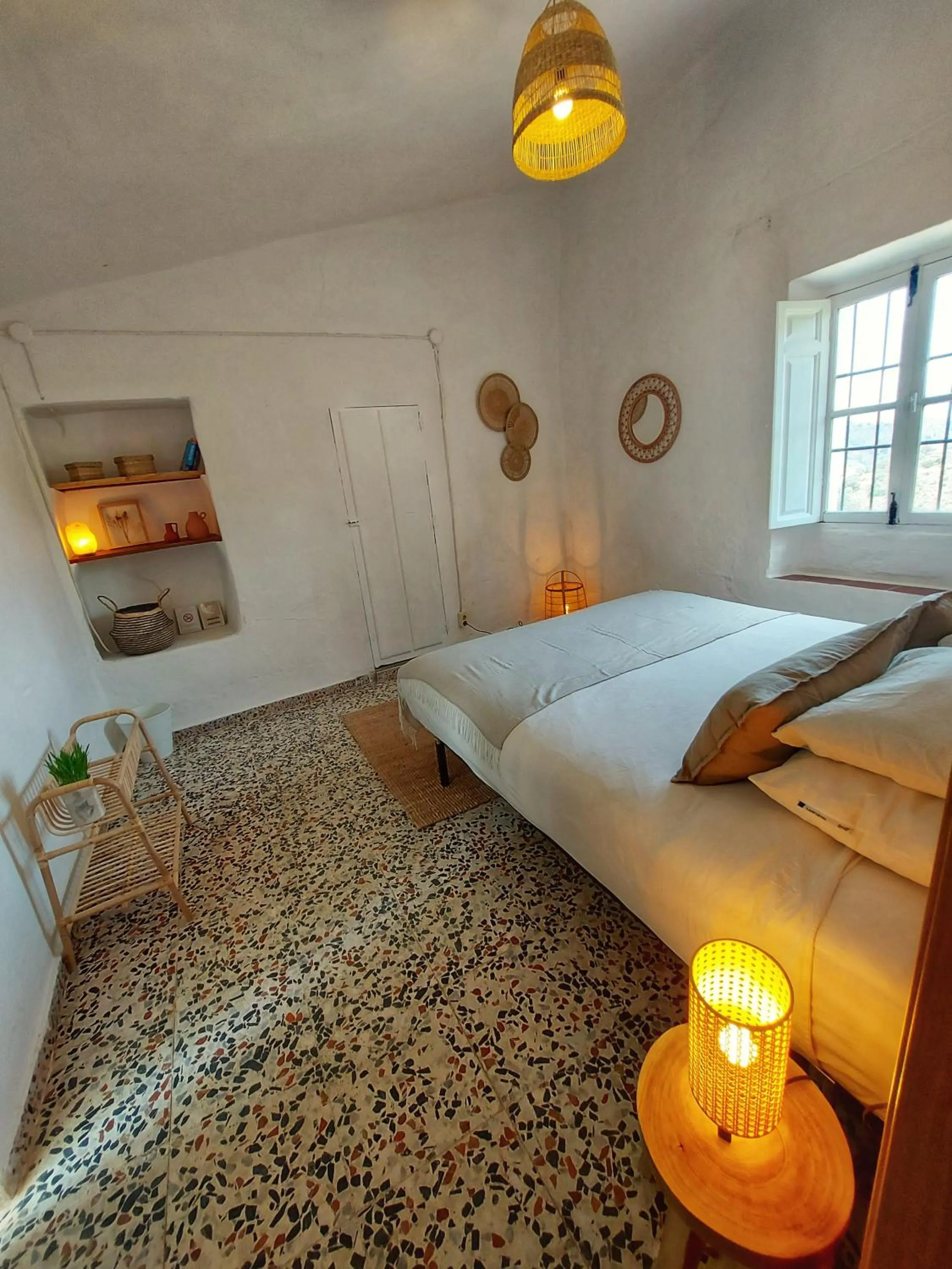 Photo of the whole room, Bed in Finca Serrato