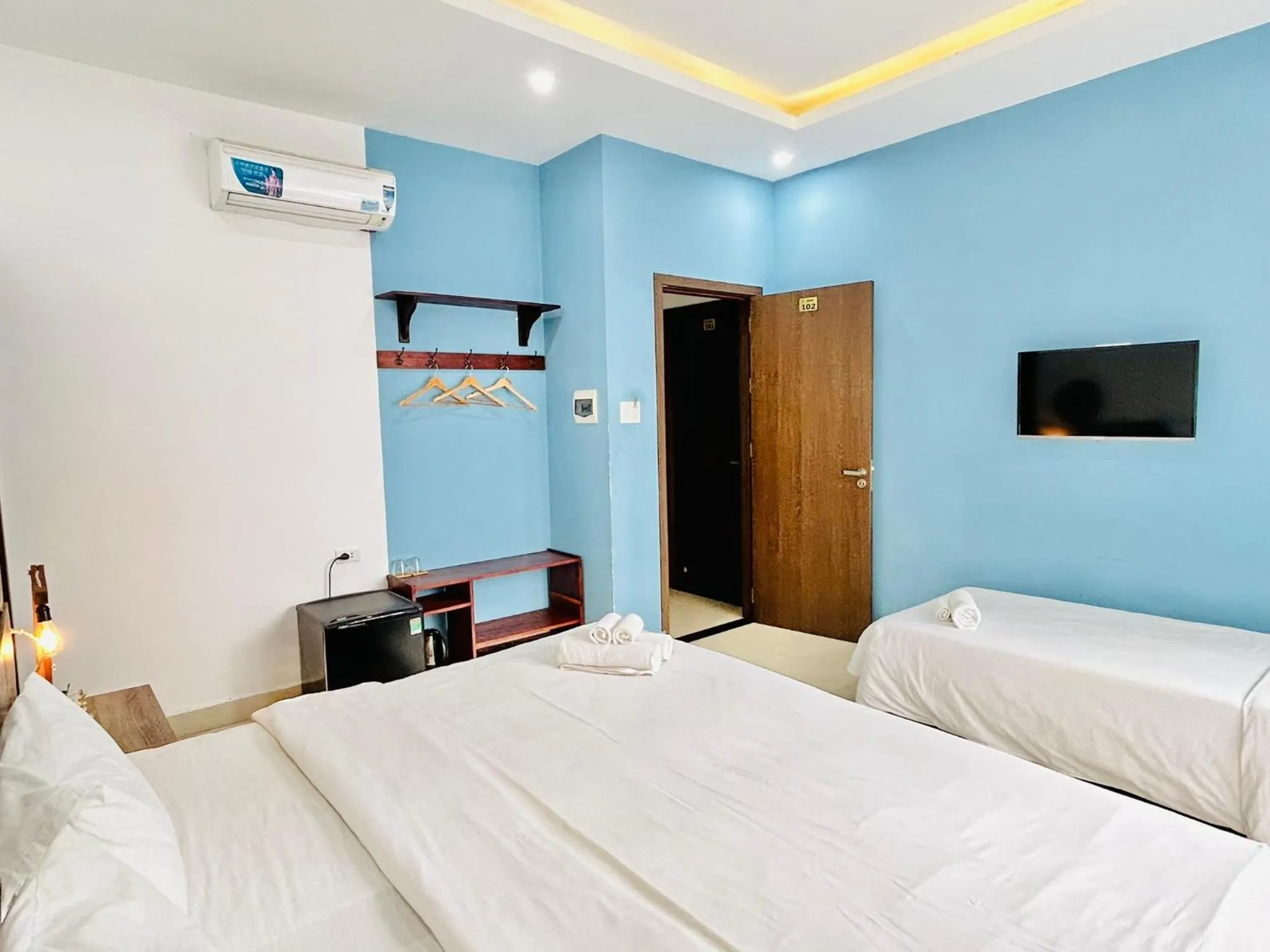 Bed in May's House Hoi An