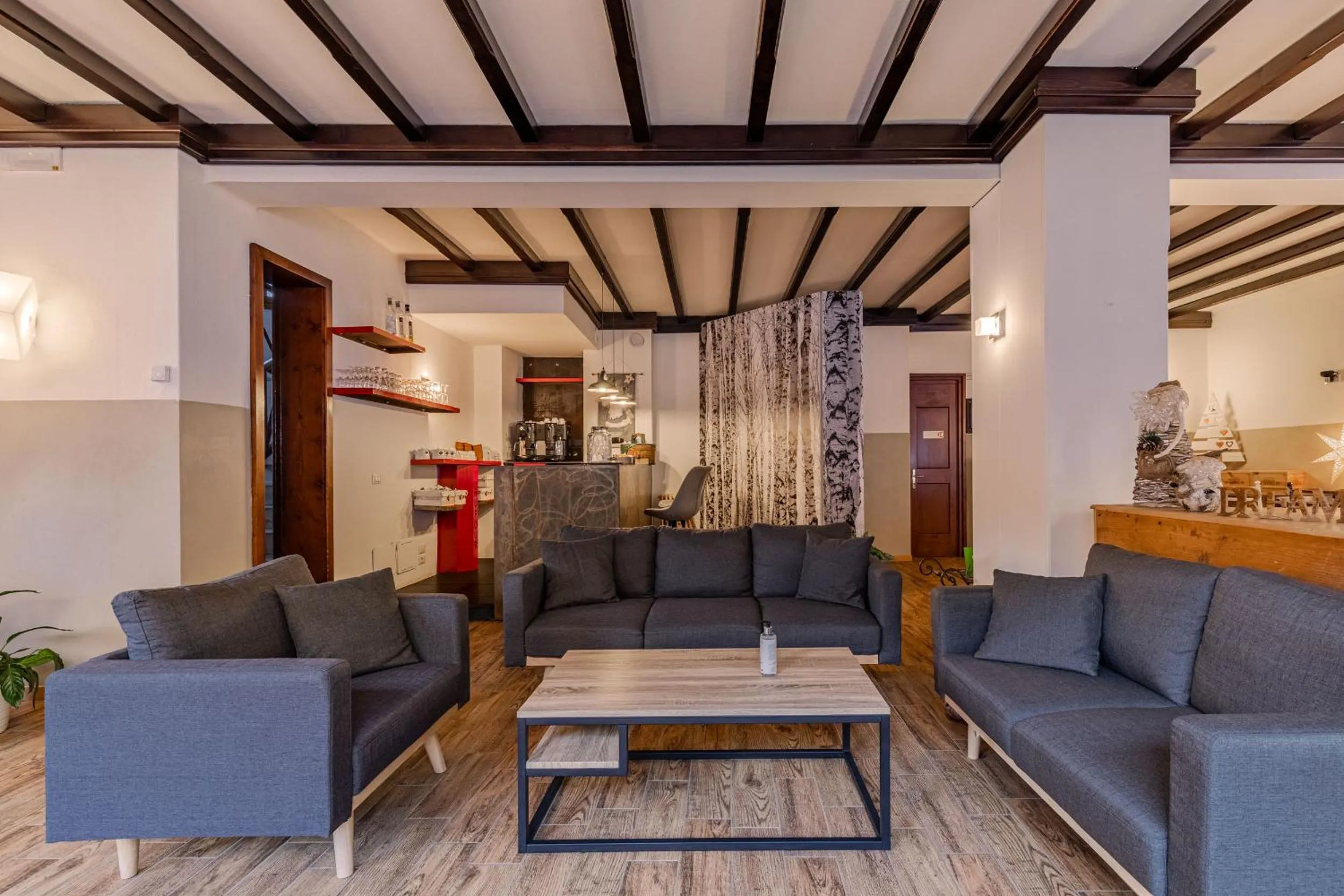 Coffee/tea facilities in Hotel Dufour