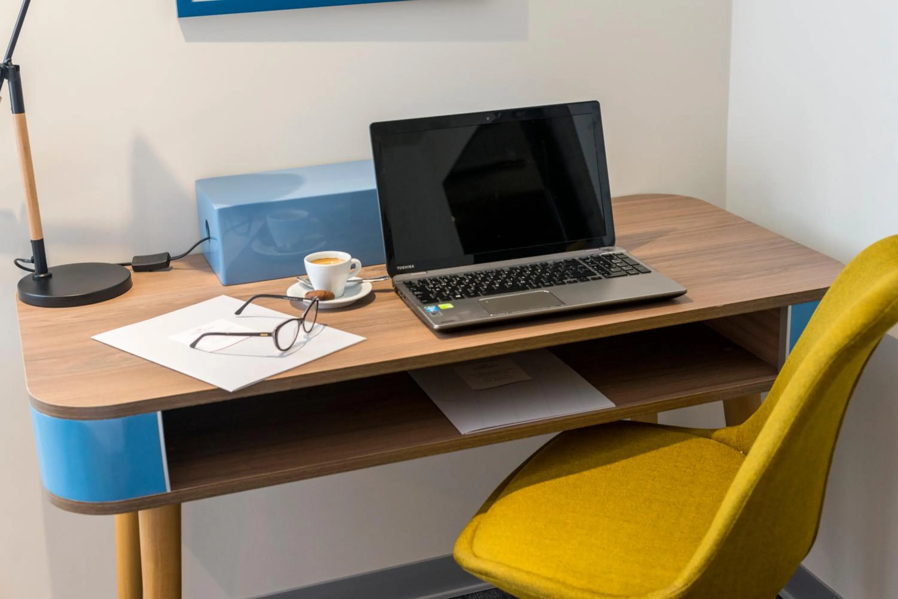 TV and multimedia in Crowne Plaza Lima by IHG