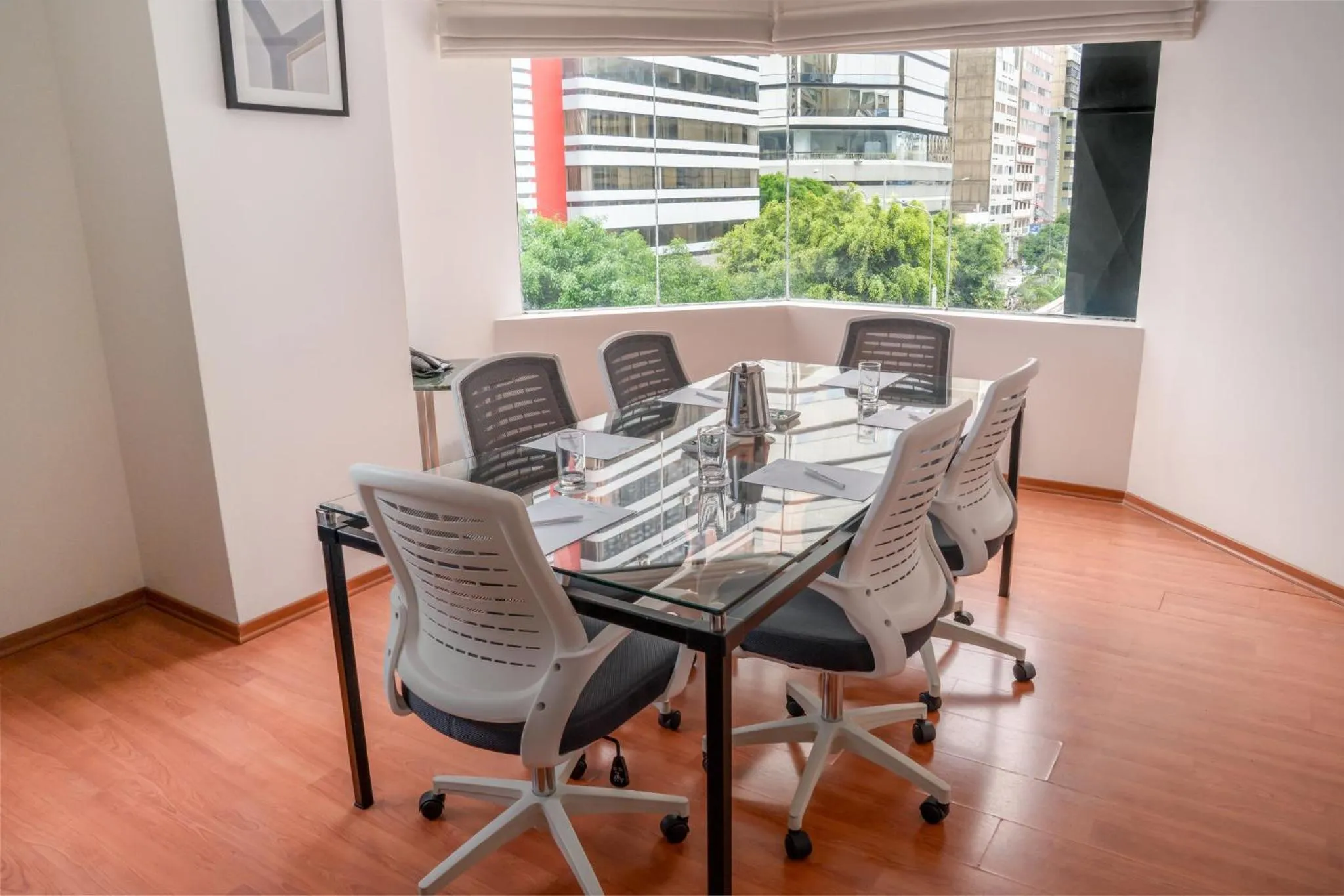 Meeting/conference room in Crowne Plaza Lima by IHG