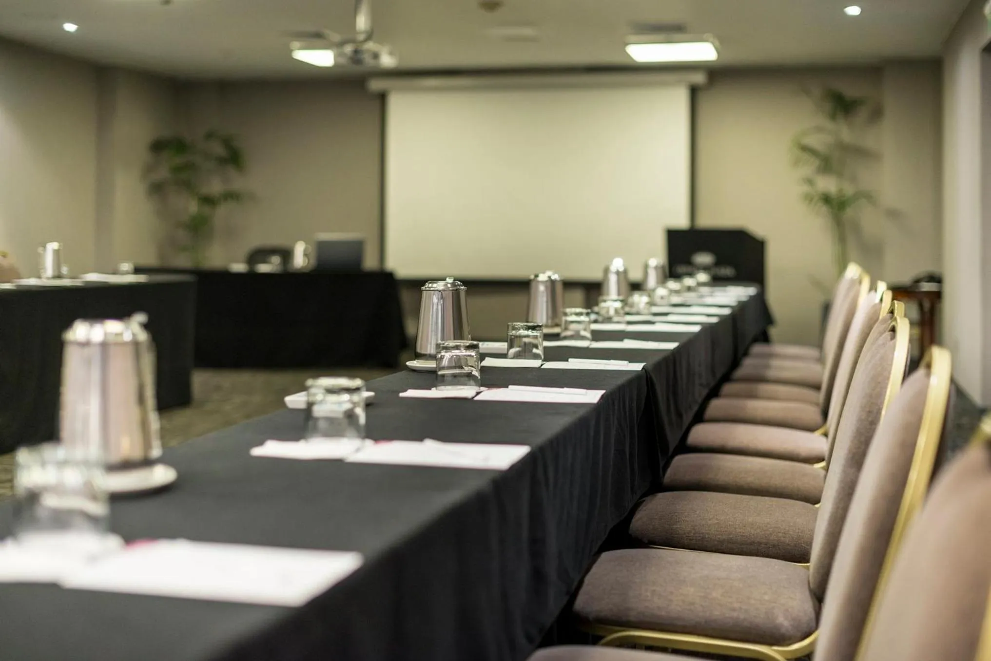 Meeting/conference room in Crowne Plaza Lima by IHG