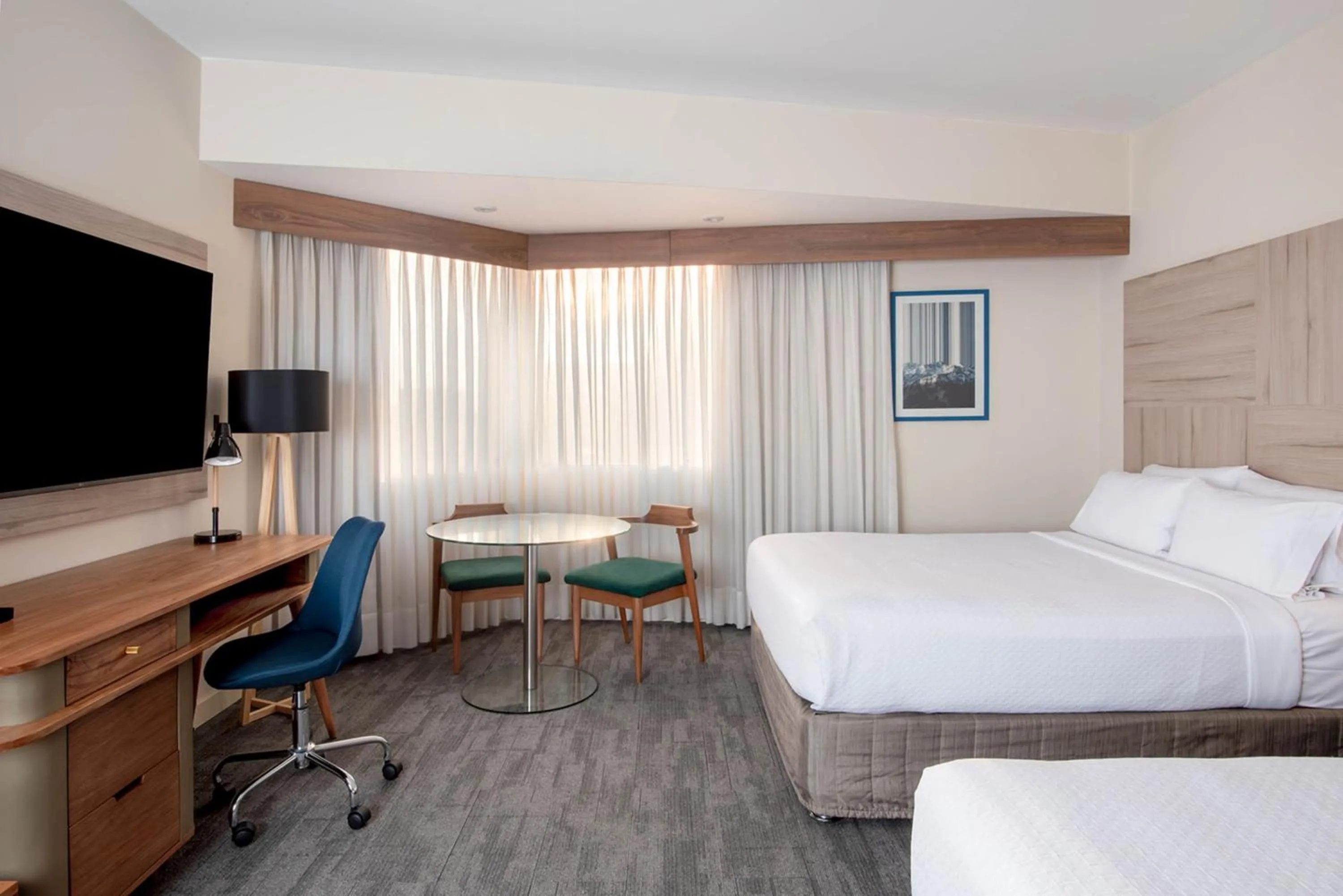 Photo of the whole room, Bed in Crowne Plaza Lima by IHG