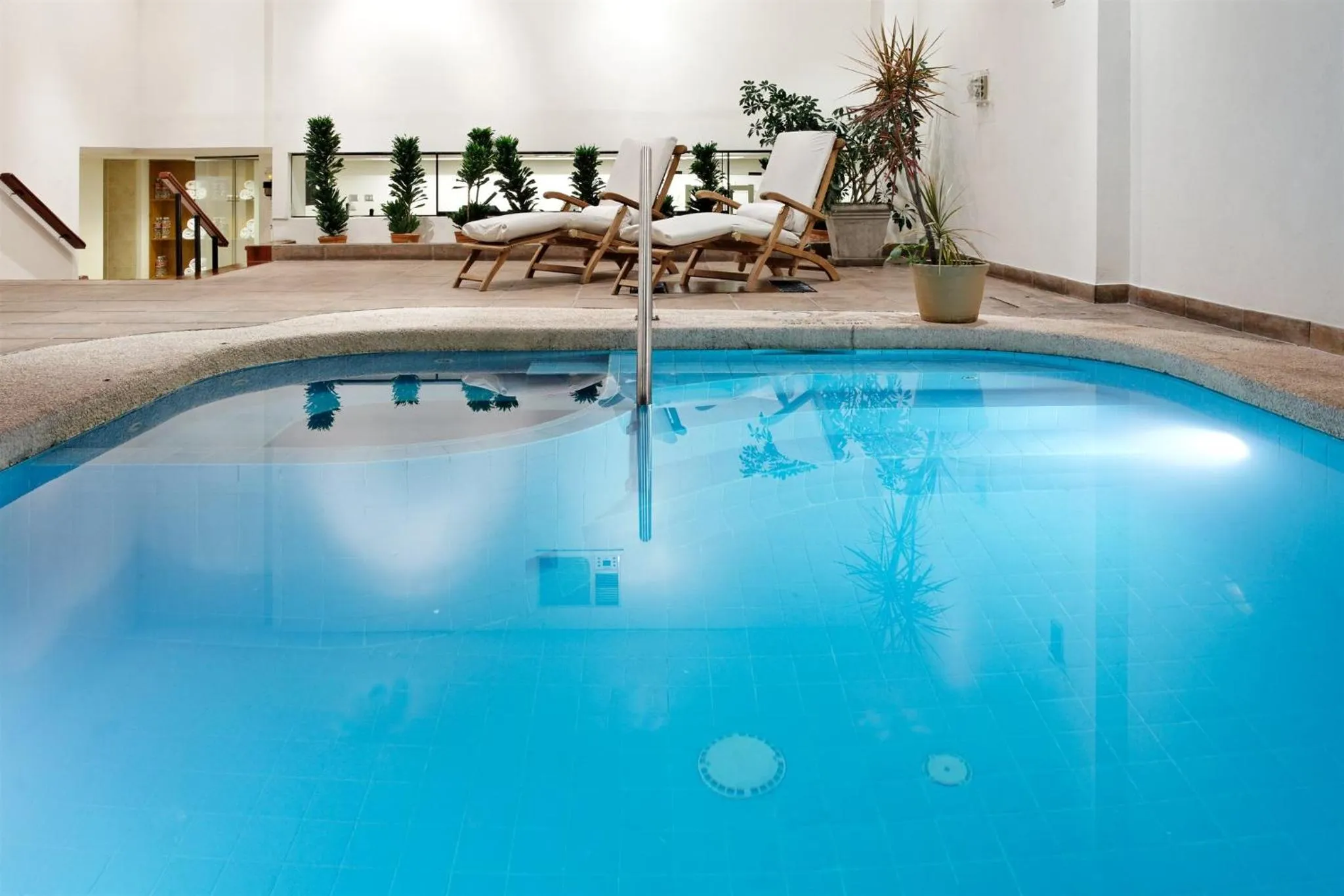 Swimming pool in Crowne Plaza Lima by IHG
