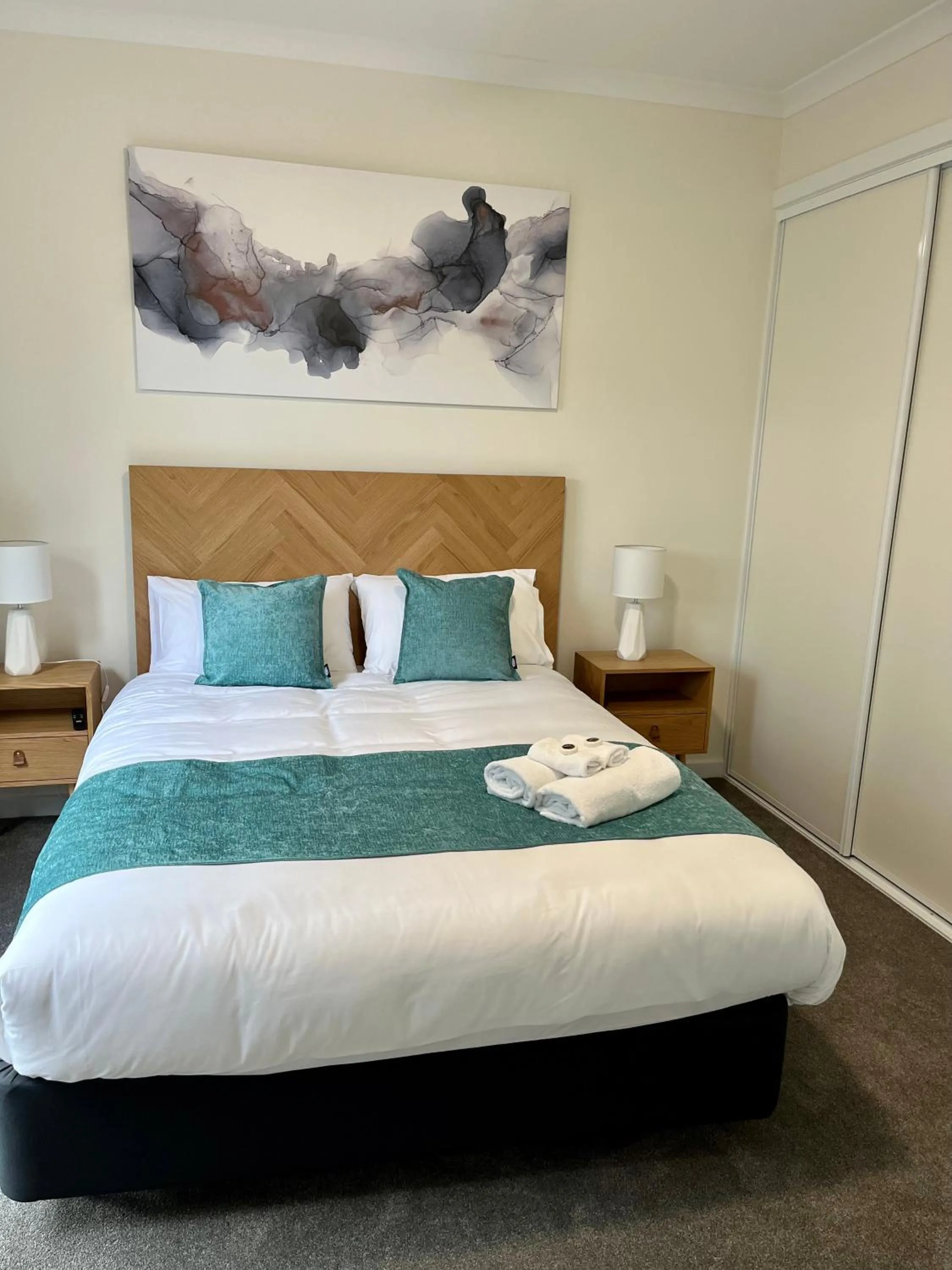 Bedroom, Bed in High Country Holiday Park