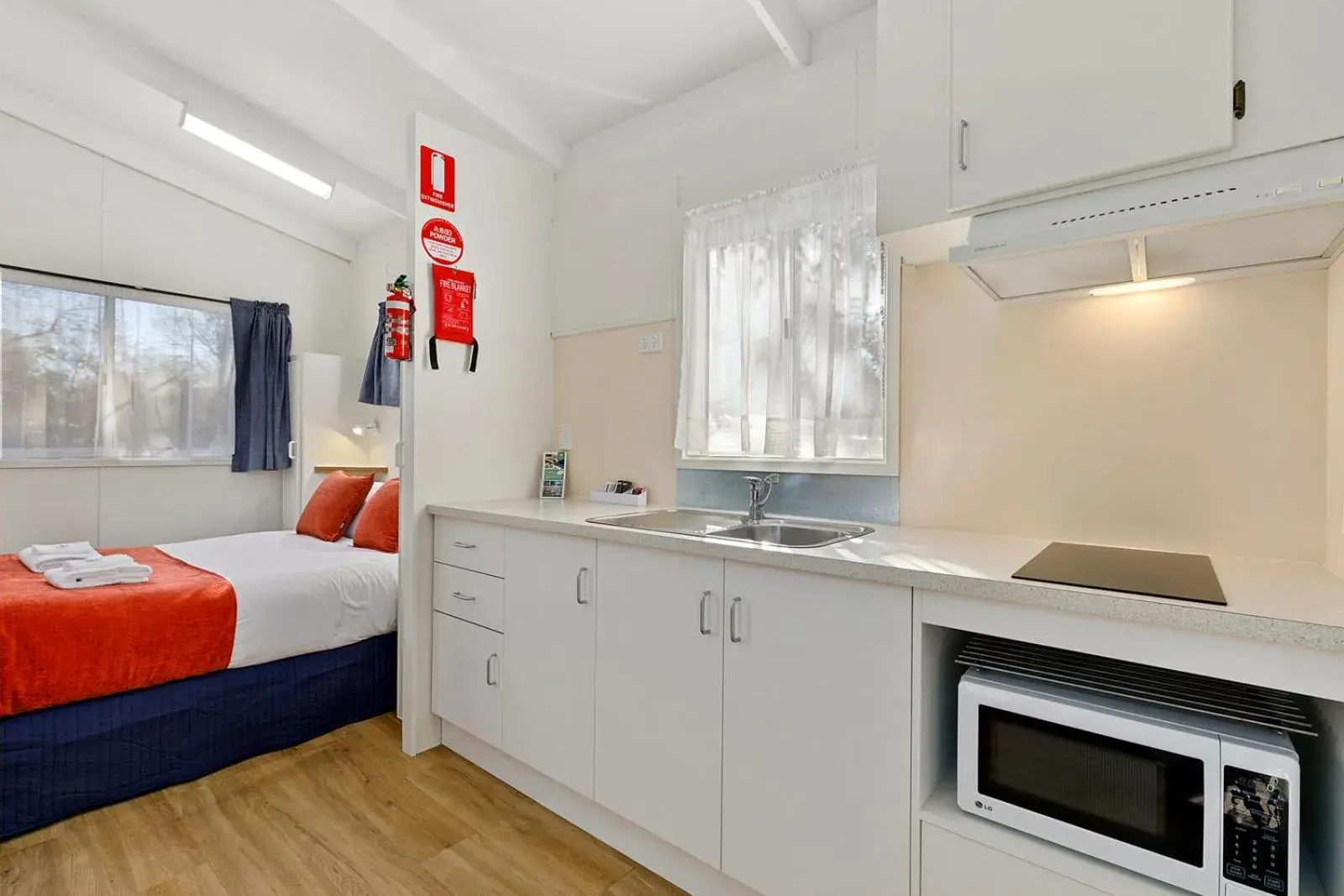 Studio Cabin (Bungalow) in High Country Holiday Park Studio Cabin (Bungalow) in High Country Holiday Park