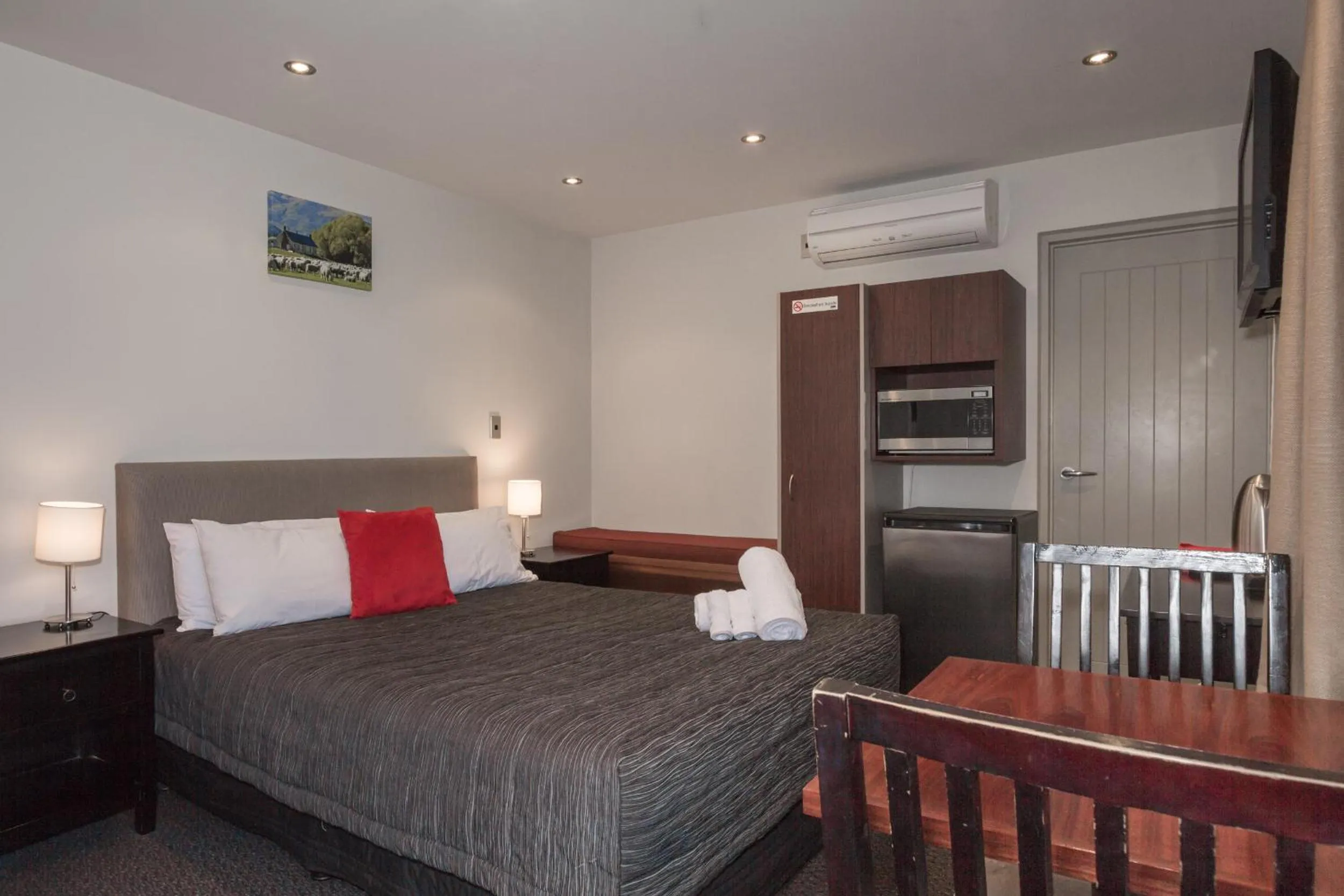 Bed in Autoline Motel Queenstown