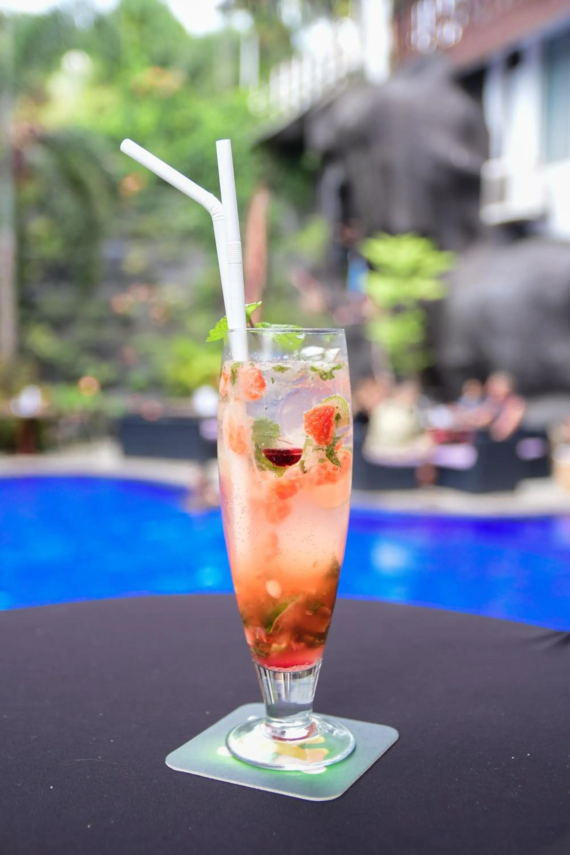 Swimming pool in Hotel Sunray