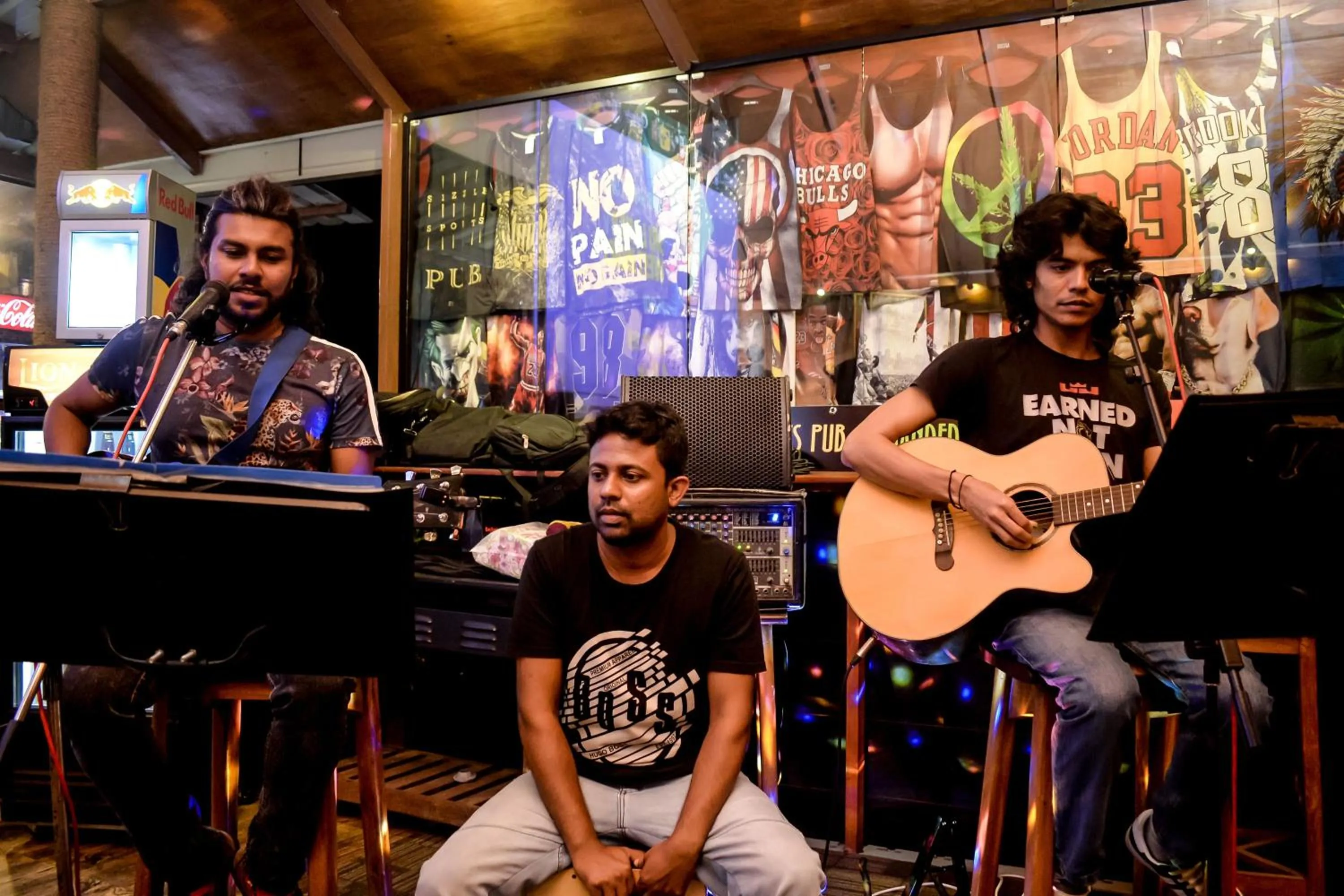 Nightclub / DJ in Hotel Sunray