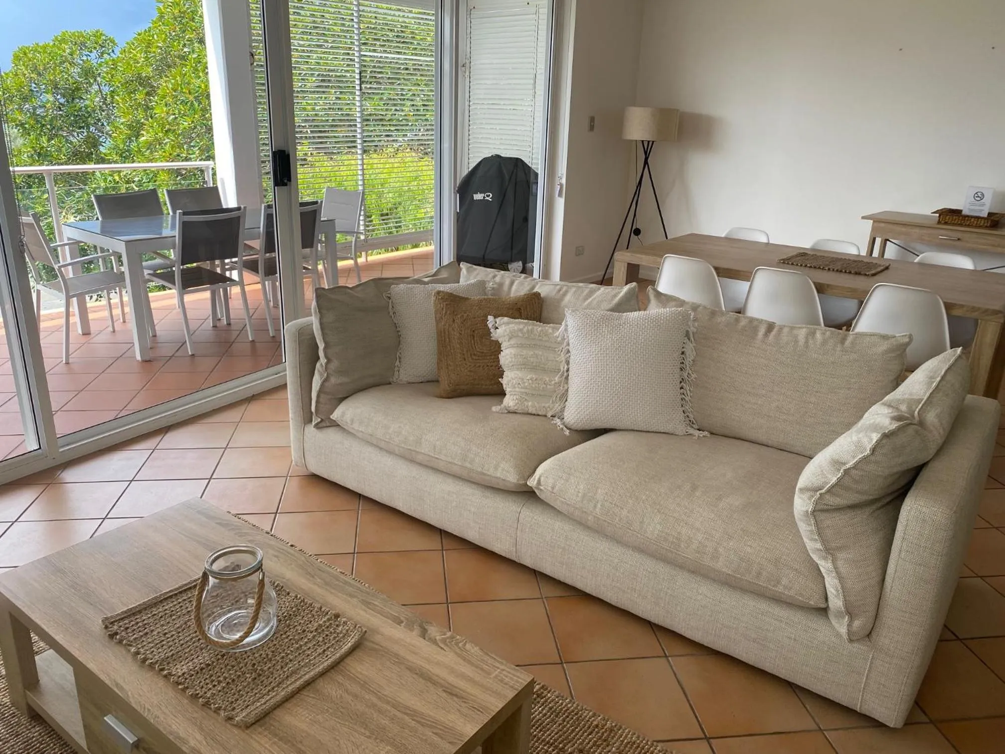 Aqua Promenade Beachfront Holiday Apartments