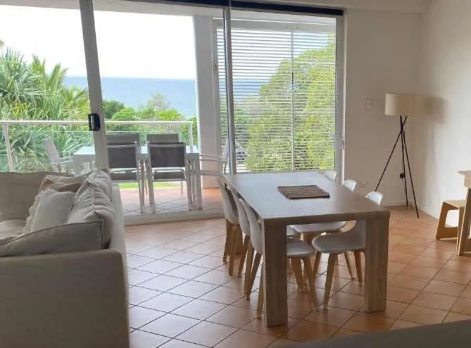 Aqua Promenade Beachfront Holiday Apartments