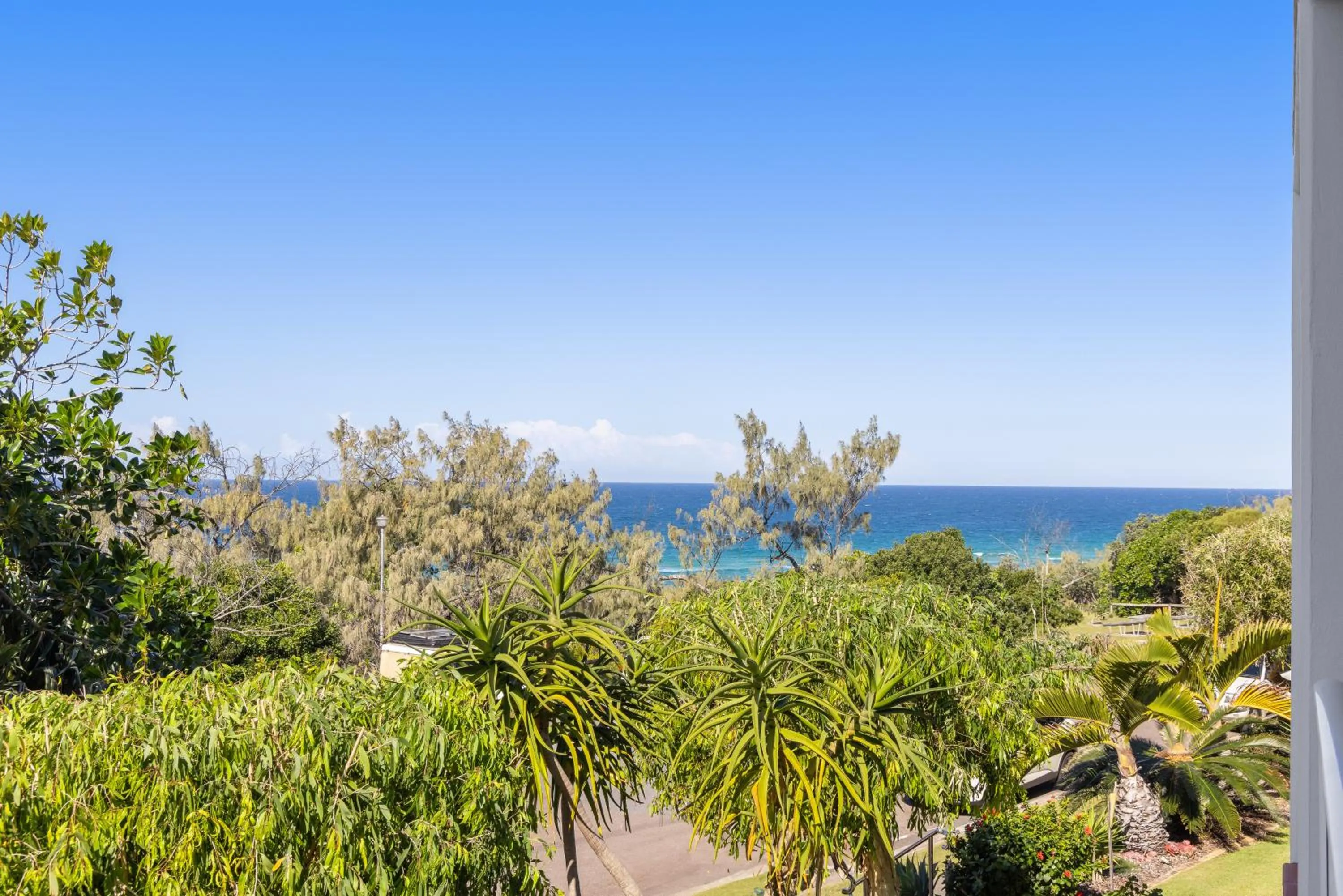 Aqua Promenade Beachfront Holiday Apartments