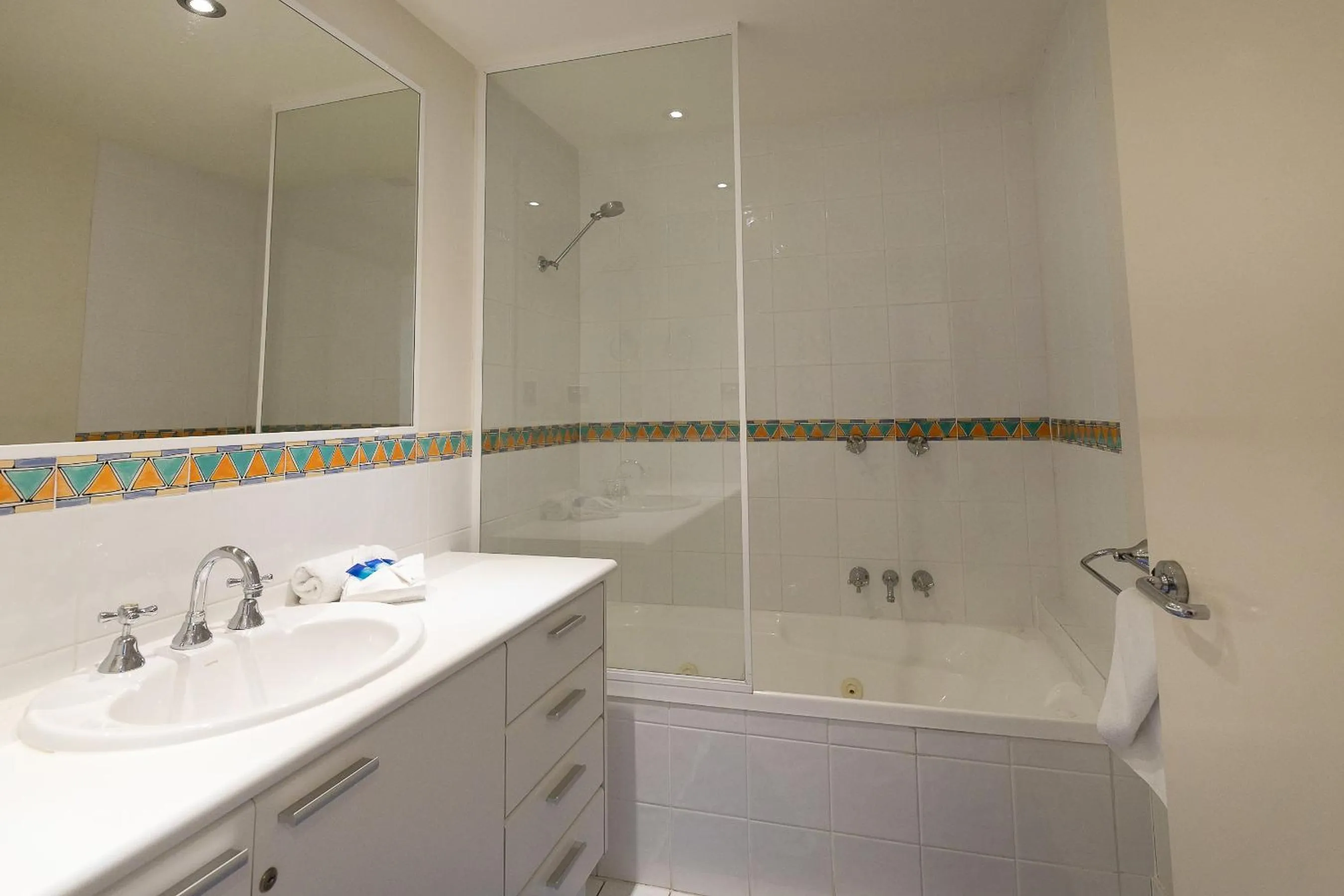 Bathroom in Aqua Promenade Beachfront Holiday Apartments