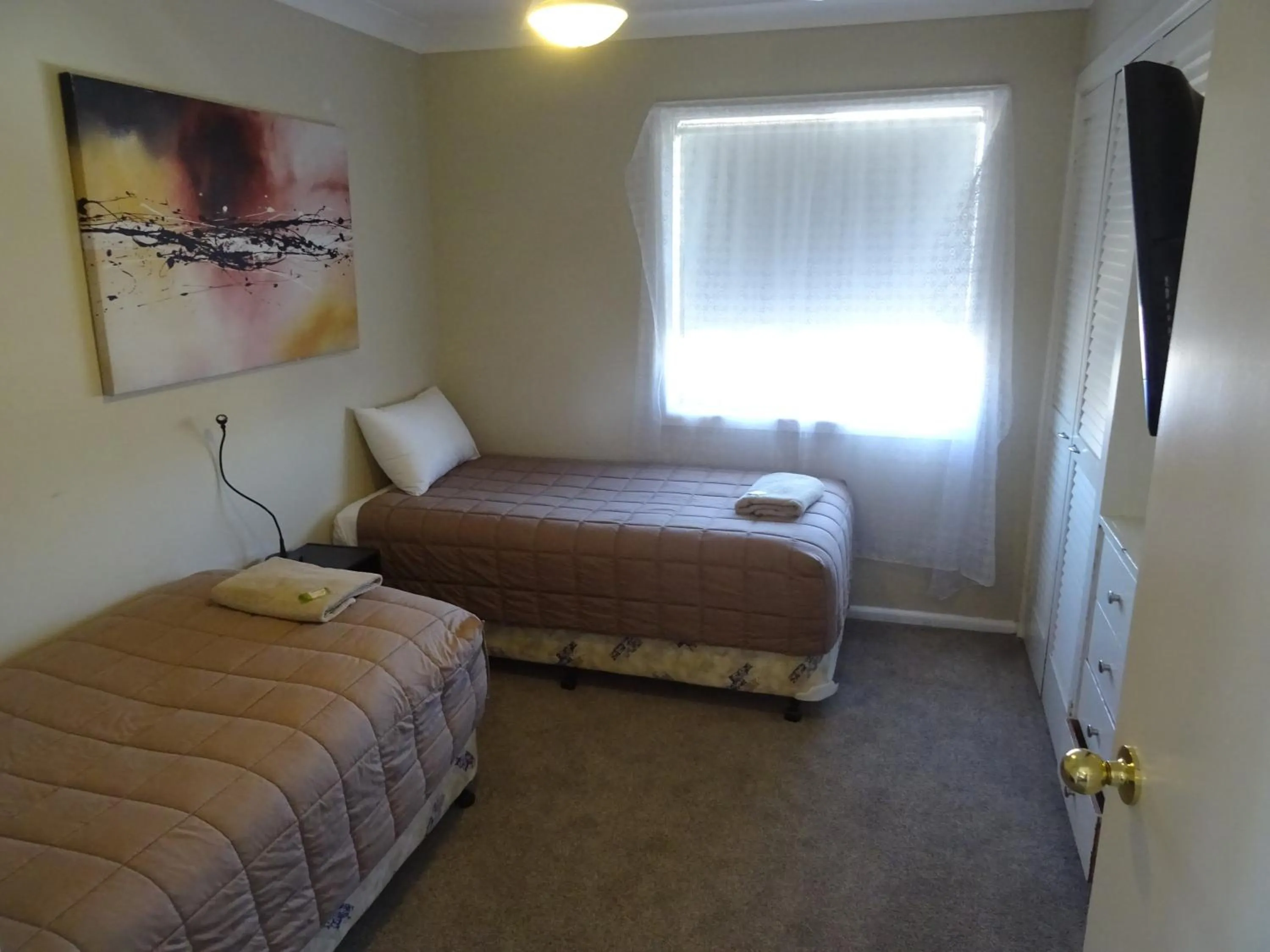 Bedroom, Bed in Centrepoint Motel