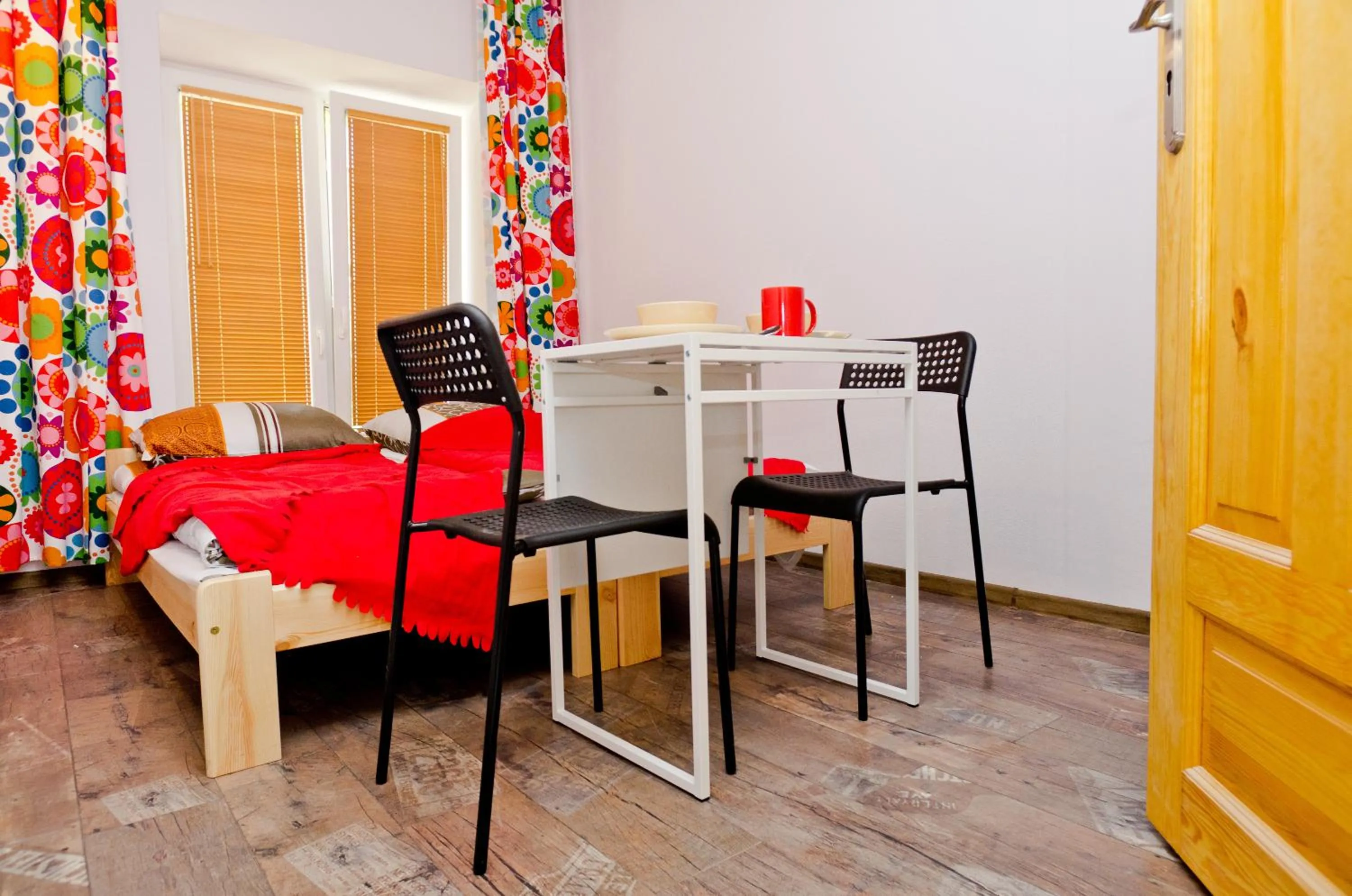 Photo of the whole room in Szmulson