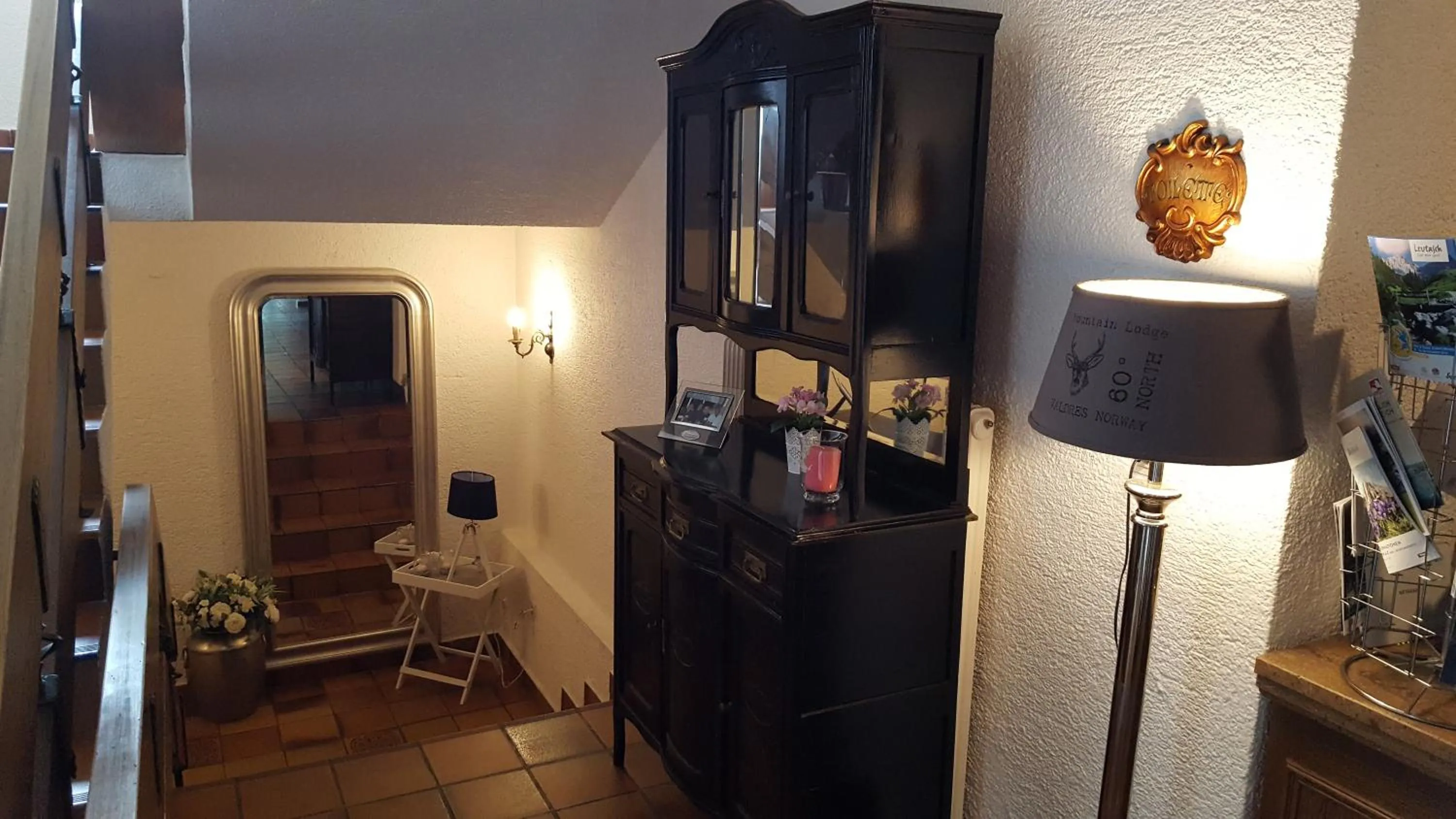 Lobby or reception in Hotel Gasthof Gaistal