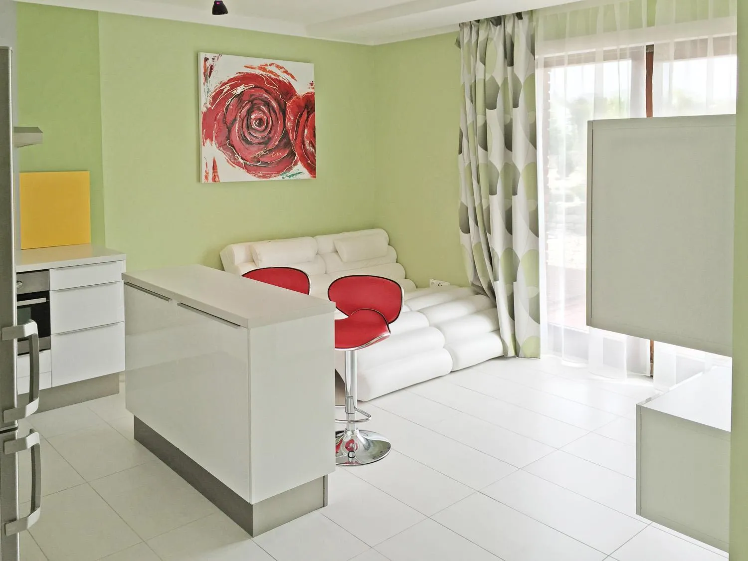 Kitchen or kitchenette in Lake View Apartments near Golf Resort Kunětická Hora, Dříteč