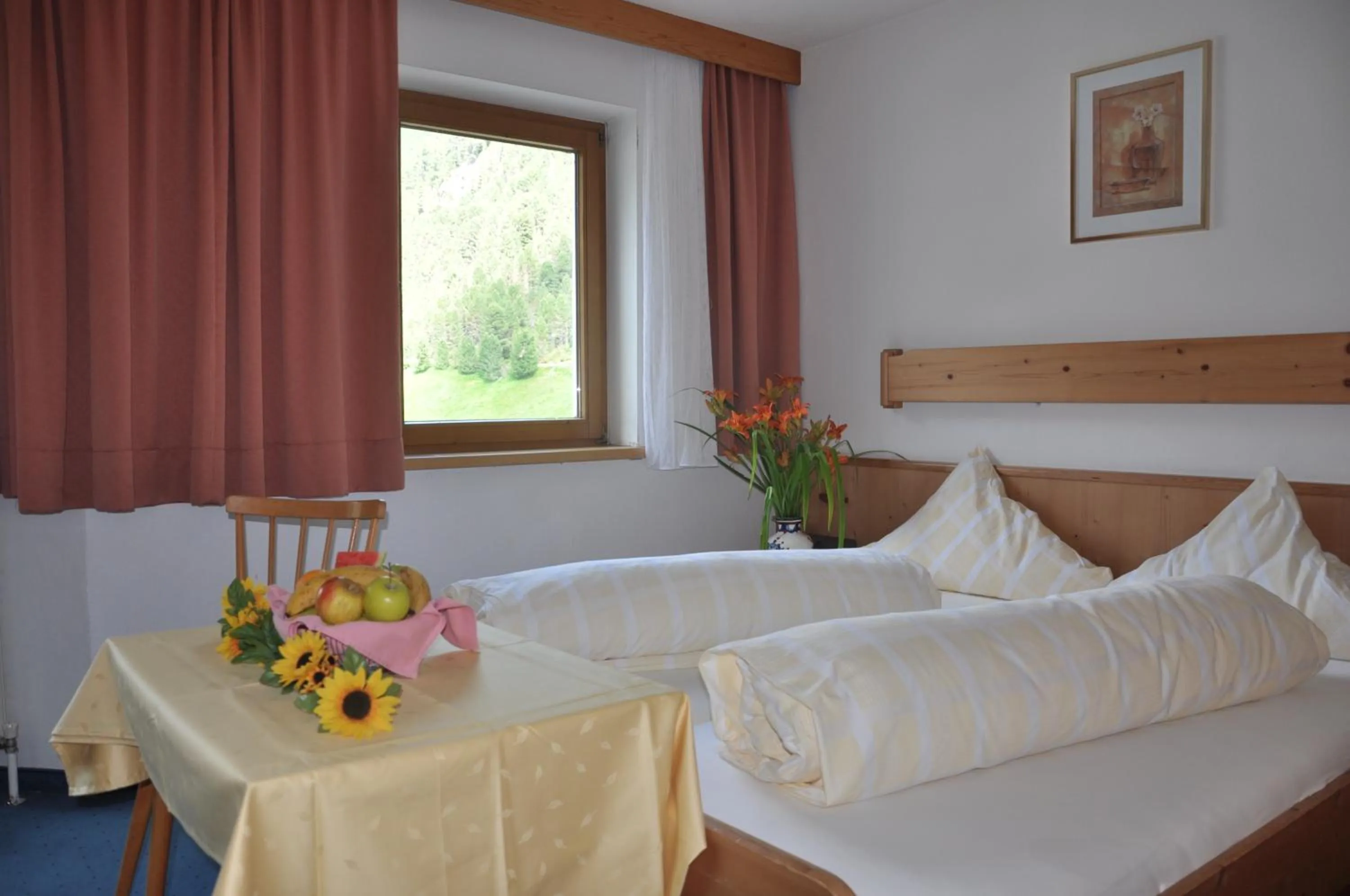 Photo of the whole room in Hotel Kleon