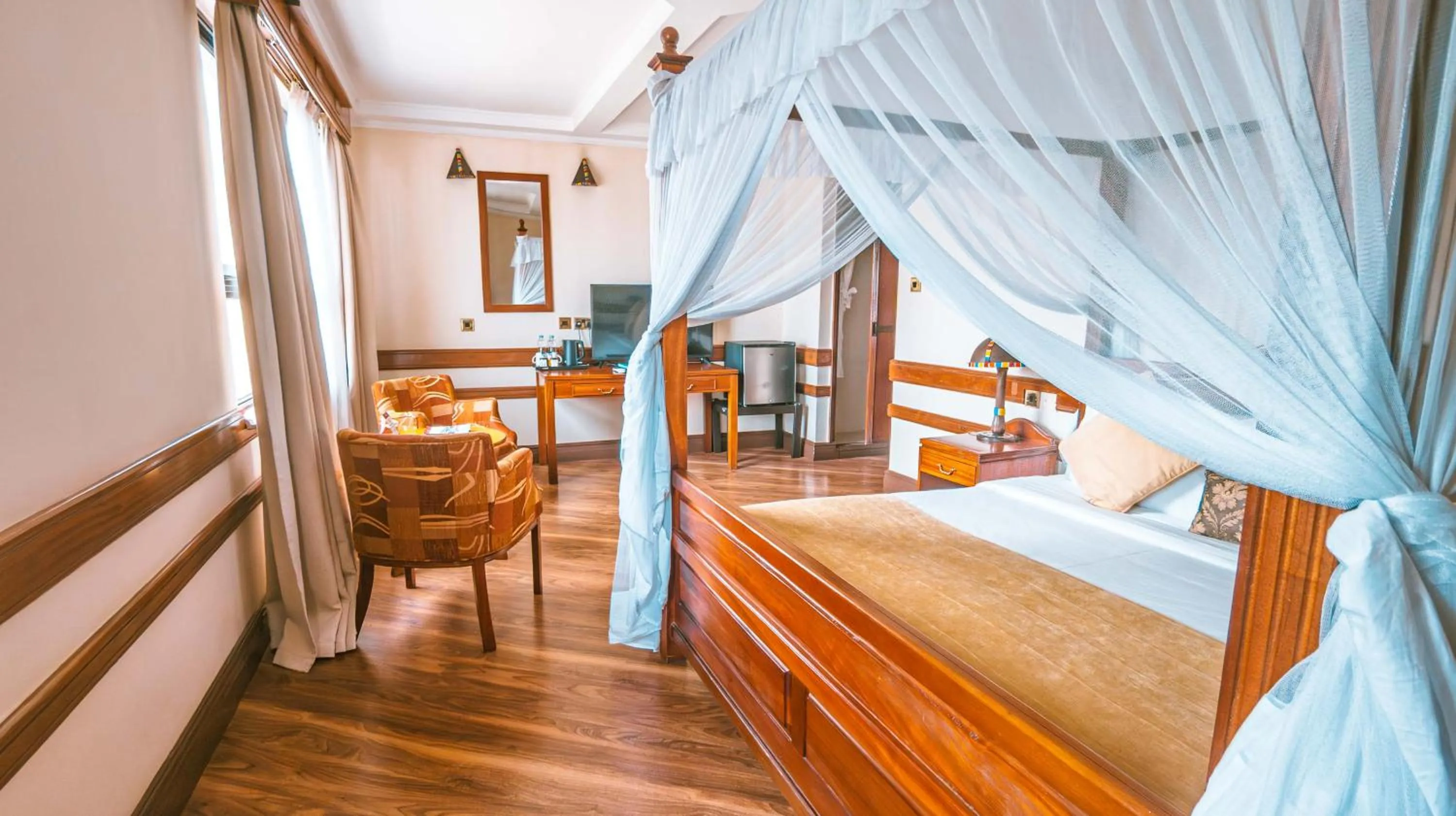 Bedroom, Bed in Muthu Silver Springs Hotel