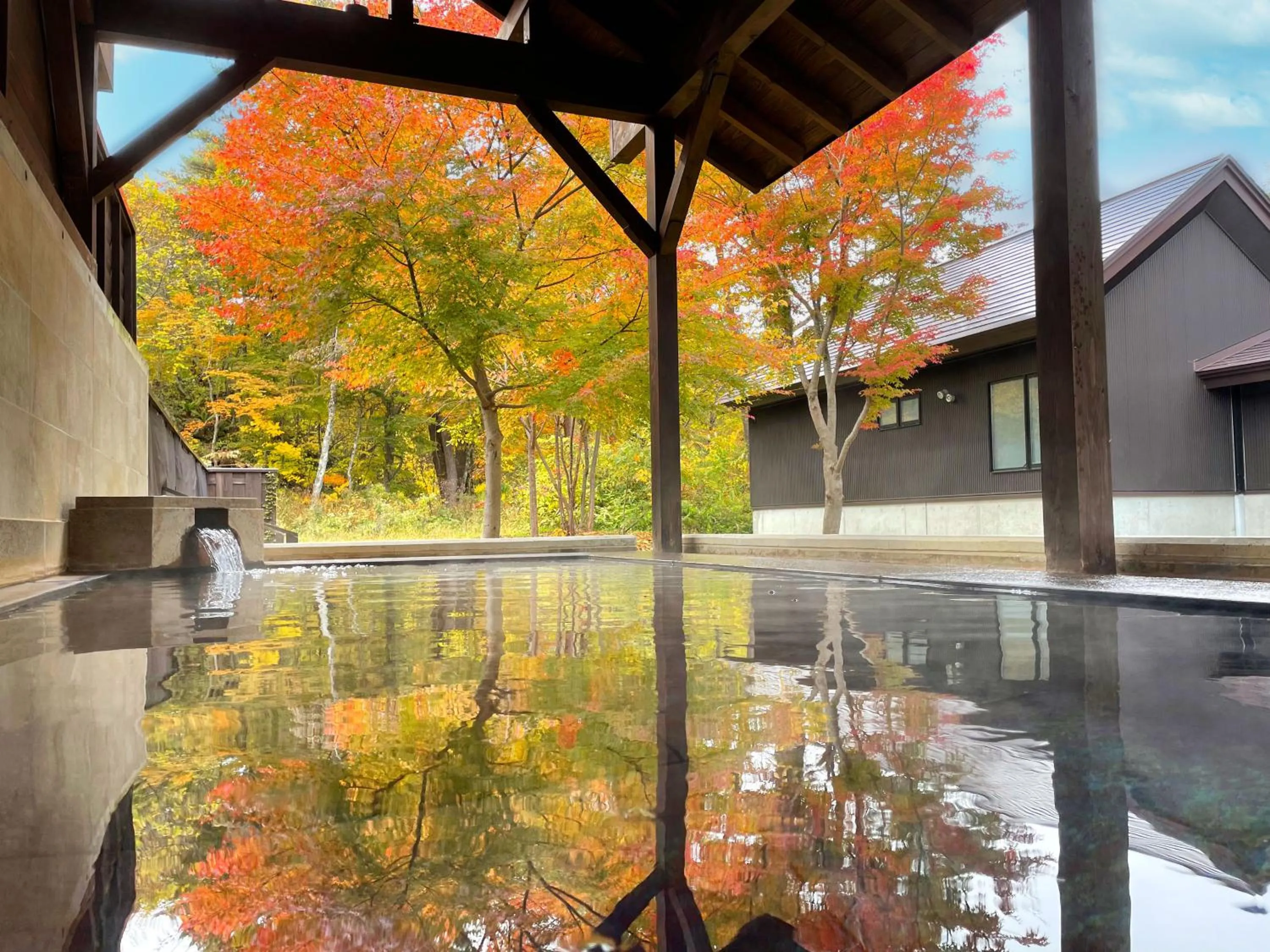 Hot Spring Bath in Urabandai Lake Resort Geihinkan Nekoma Rikyu