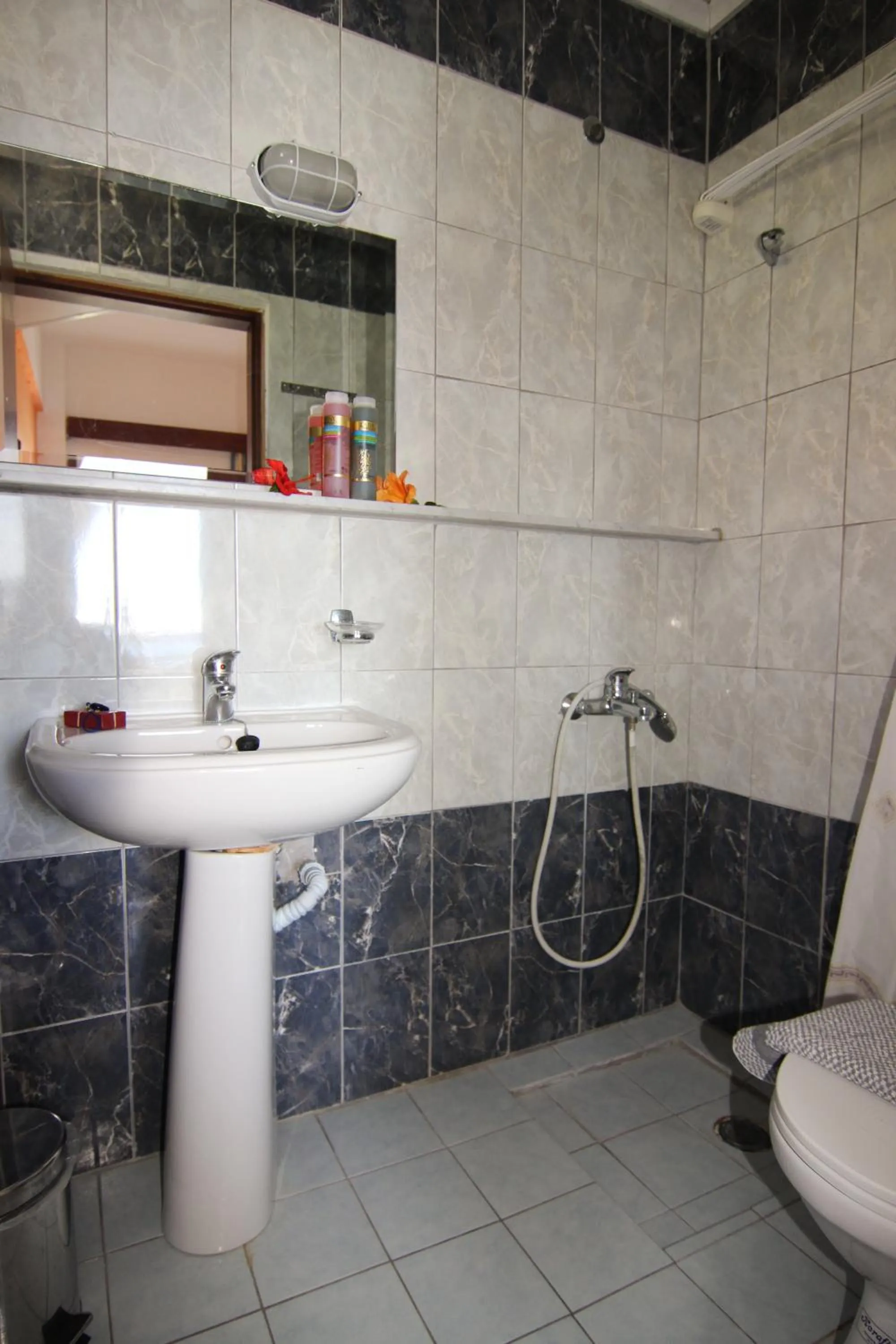 Photo of the whole room in Lofos Hotel