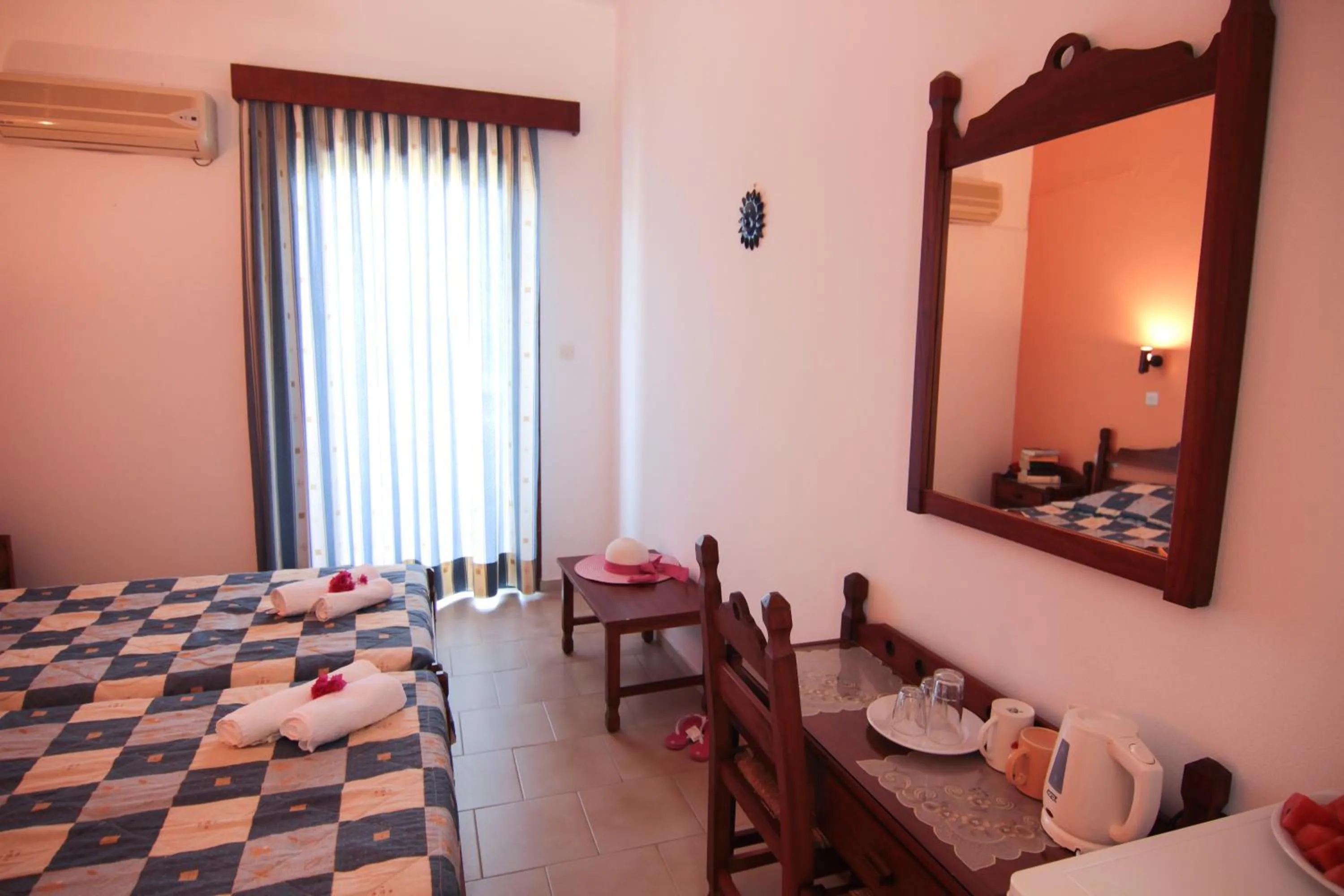 Photo of the whole room, Bed in Lofos Hotel