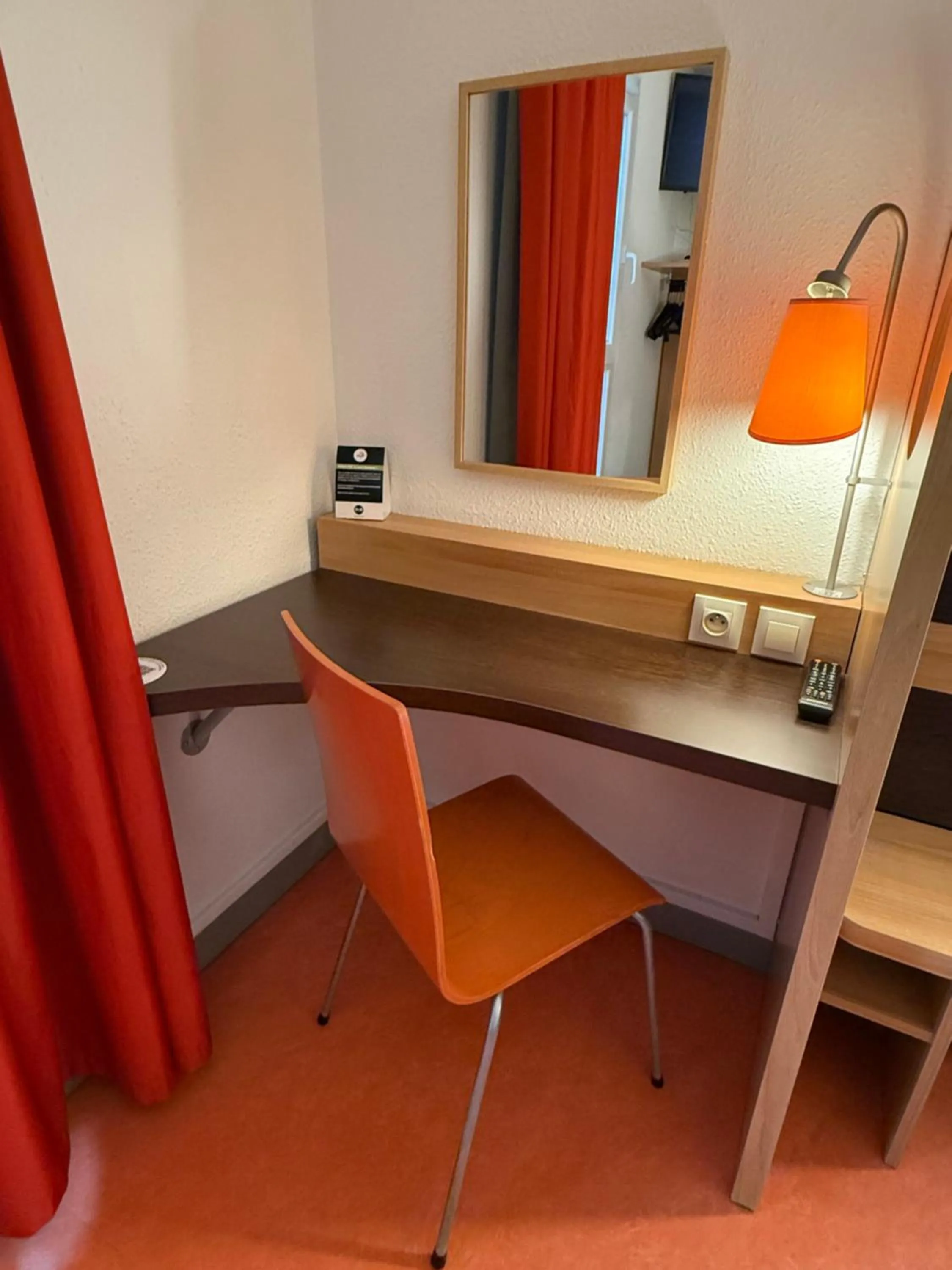 Bedroom, Bed in Premiere Classe Lisieux