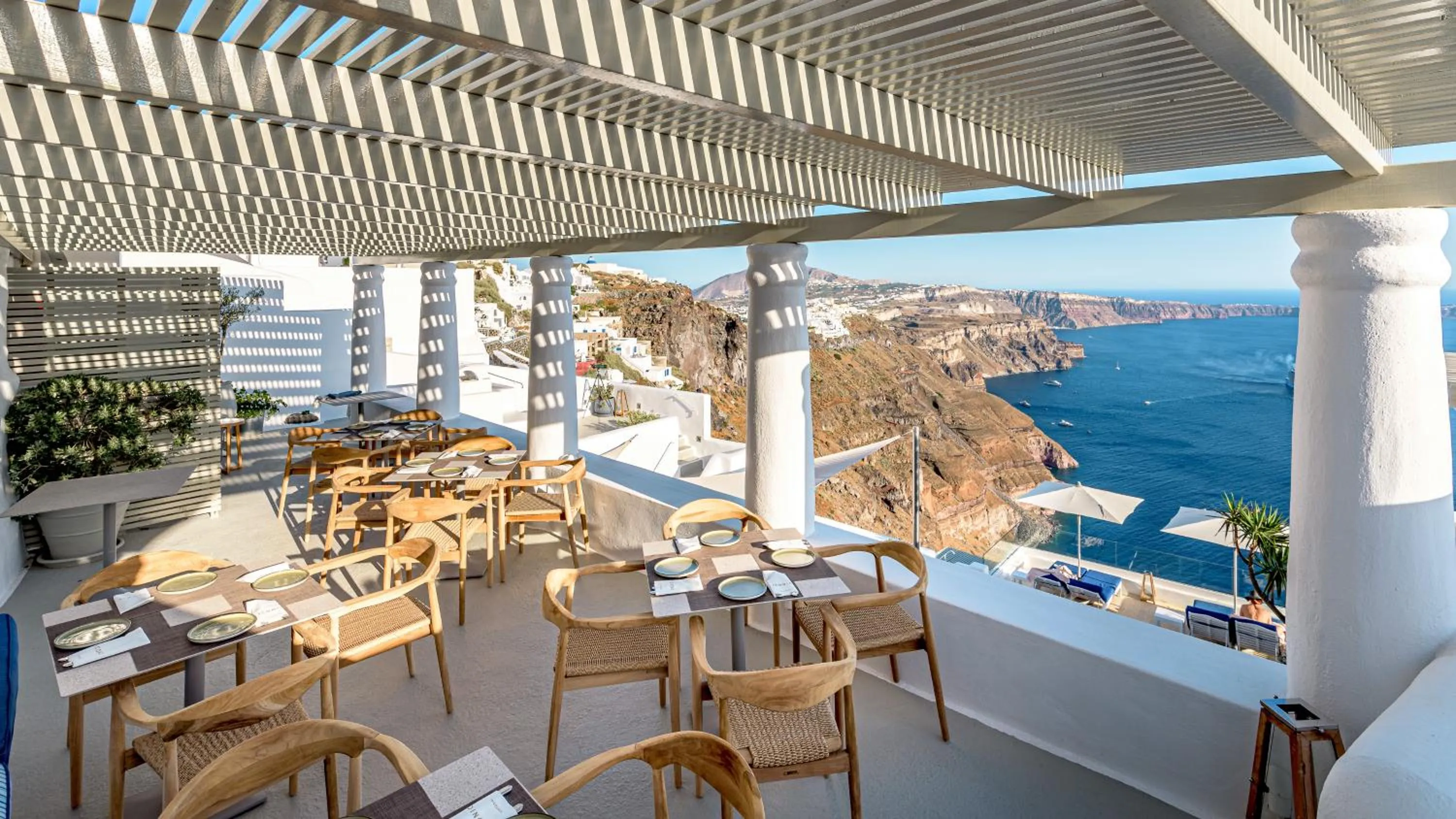 Restaurant/places to eat in Iconic Santorini, a Boutique Cave Hotel by Sandglass