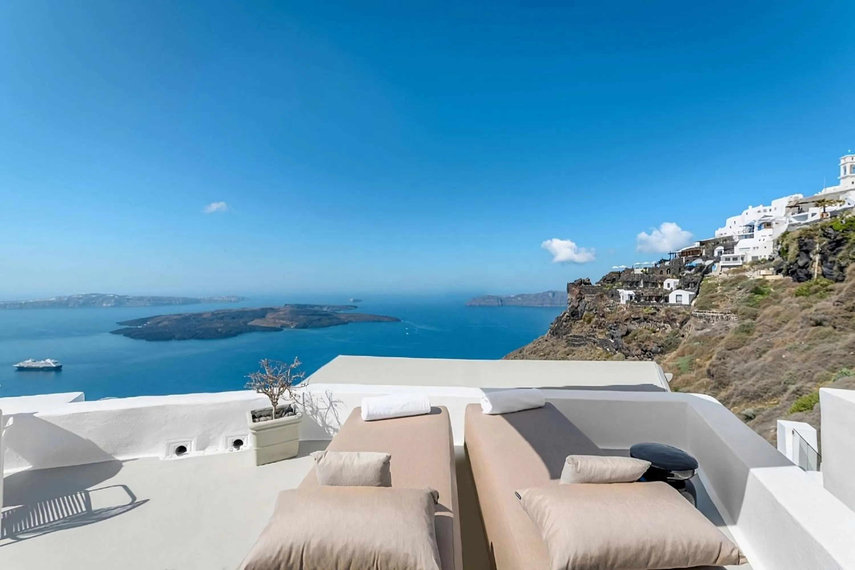 Day in Iconic Santorini, a Boutique Cave Hotel by Sandglass