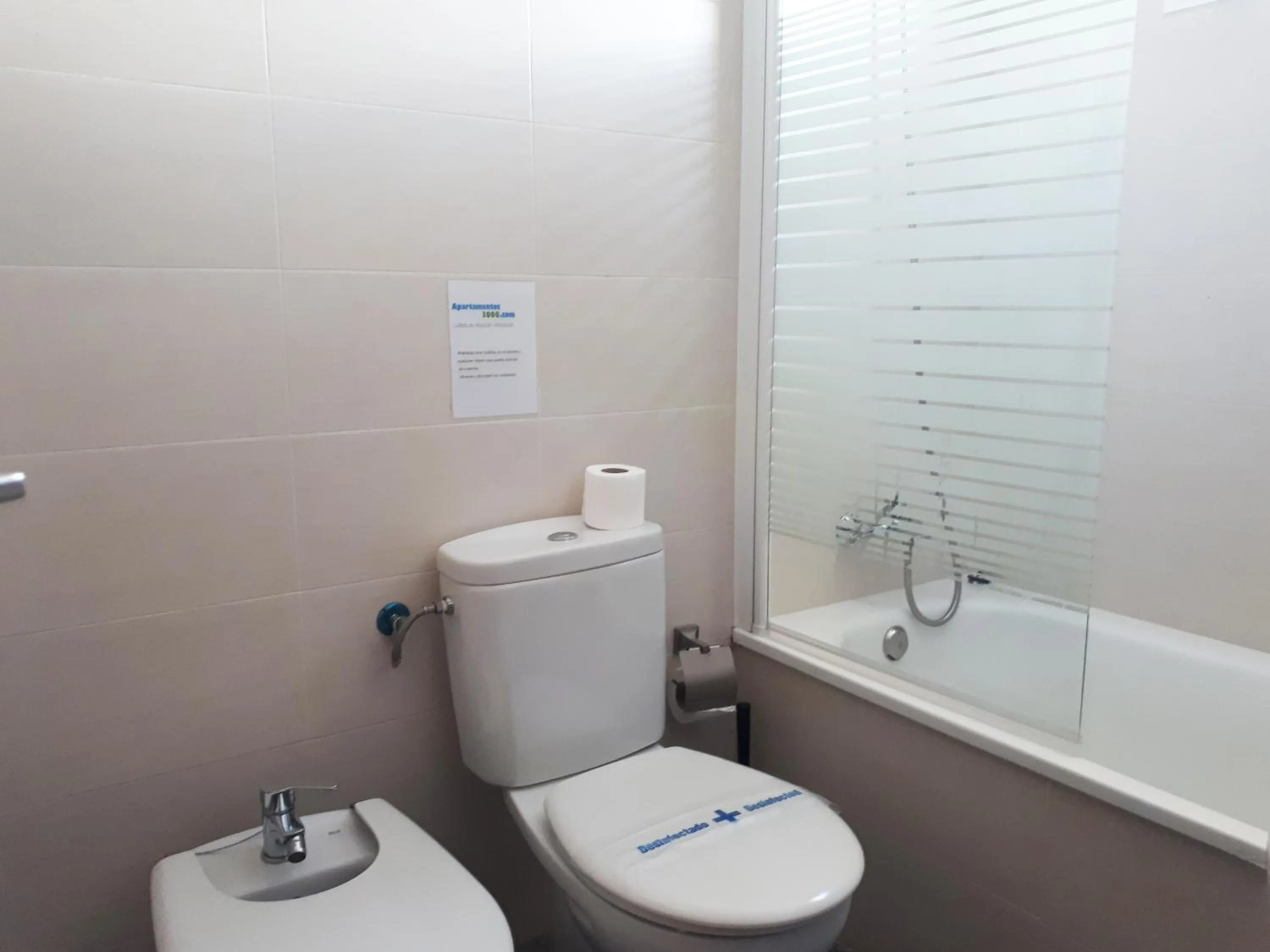 Toilet in Apartamentos Doña Carmen 3000