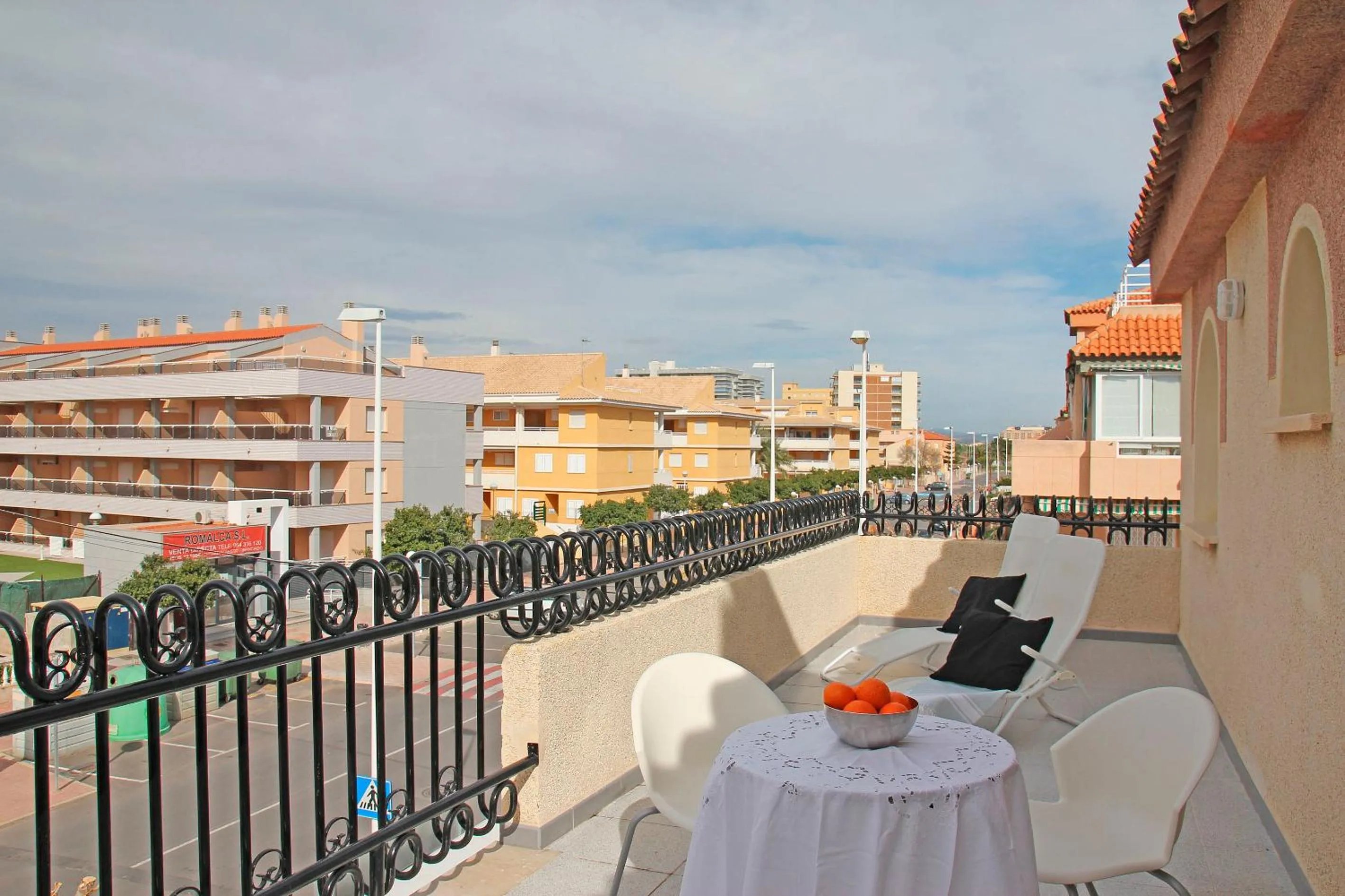 Balcony/Terrace in Apartamentos Doña Carmen 3000