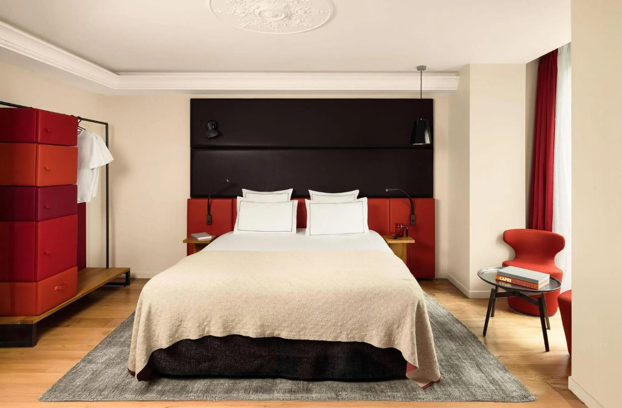 Bed in Terrass" Hotel