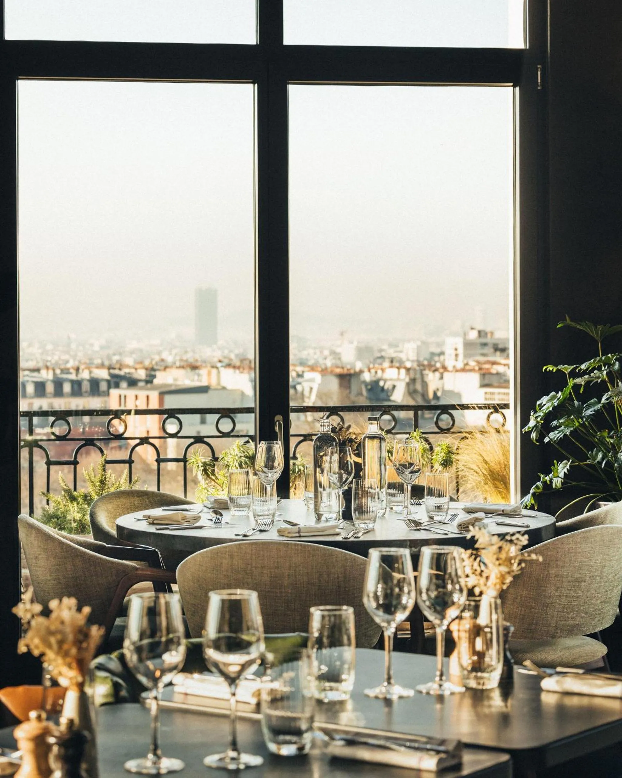 Restaurant/places to eat in Terrass" Hotel