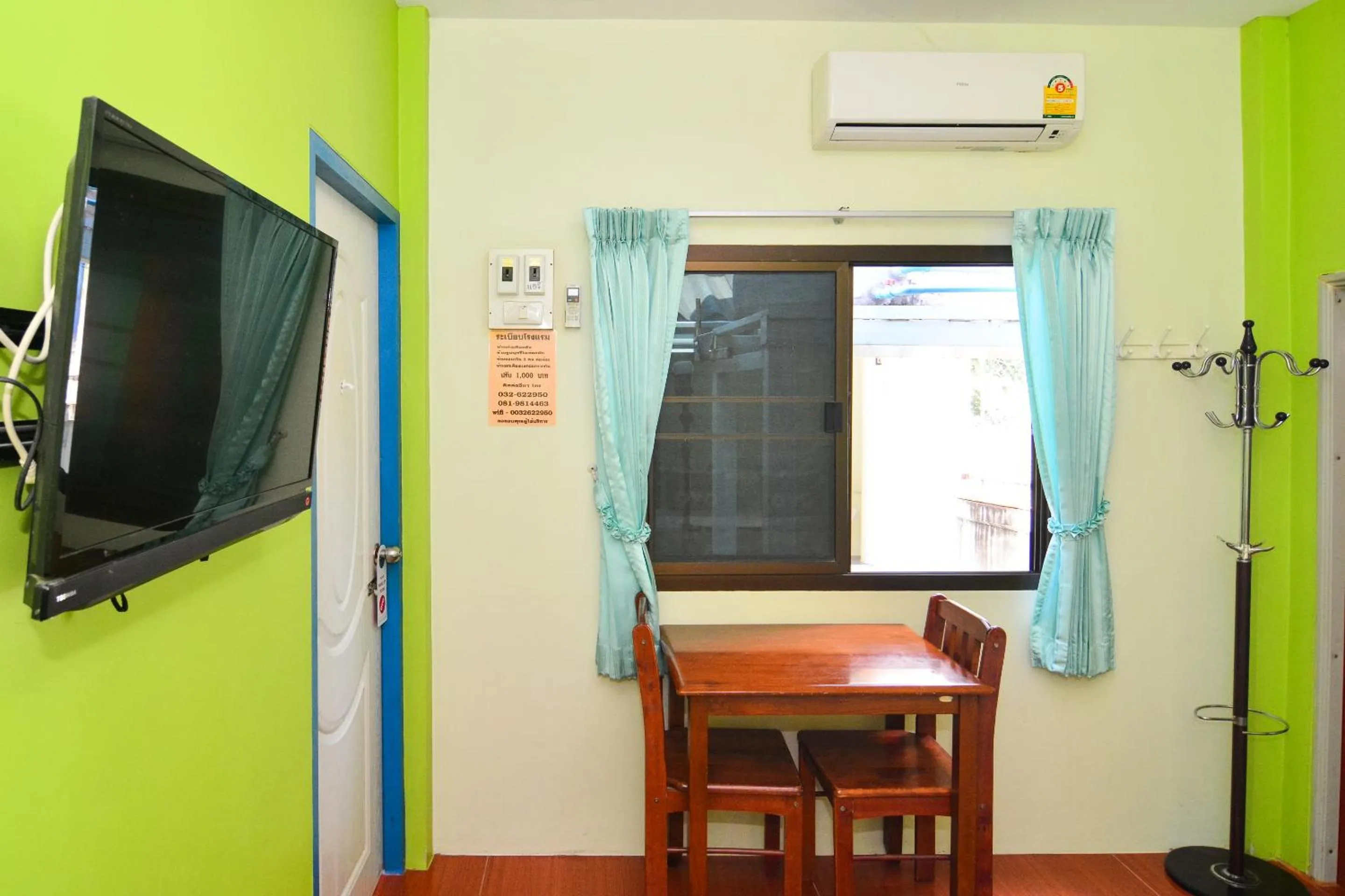 Deluxe Double Room in OYO 499 Pattaraporn Hotel