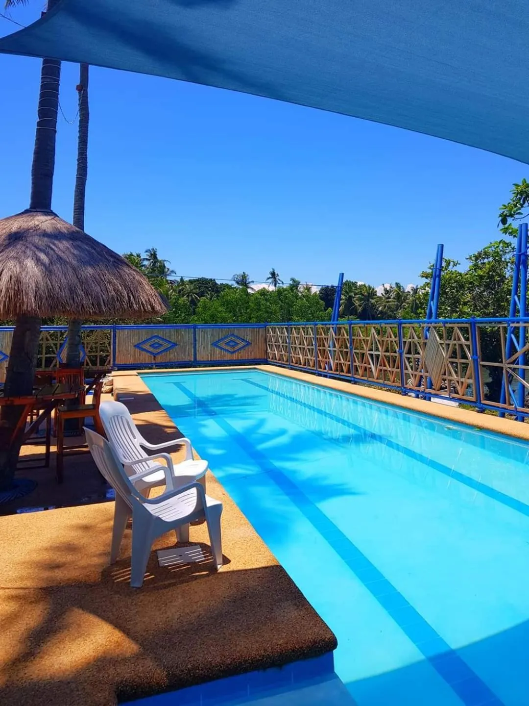 Rainbow Bay Beach & Dive Resort