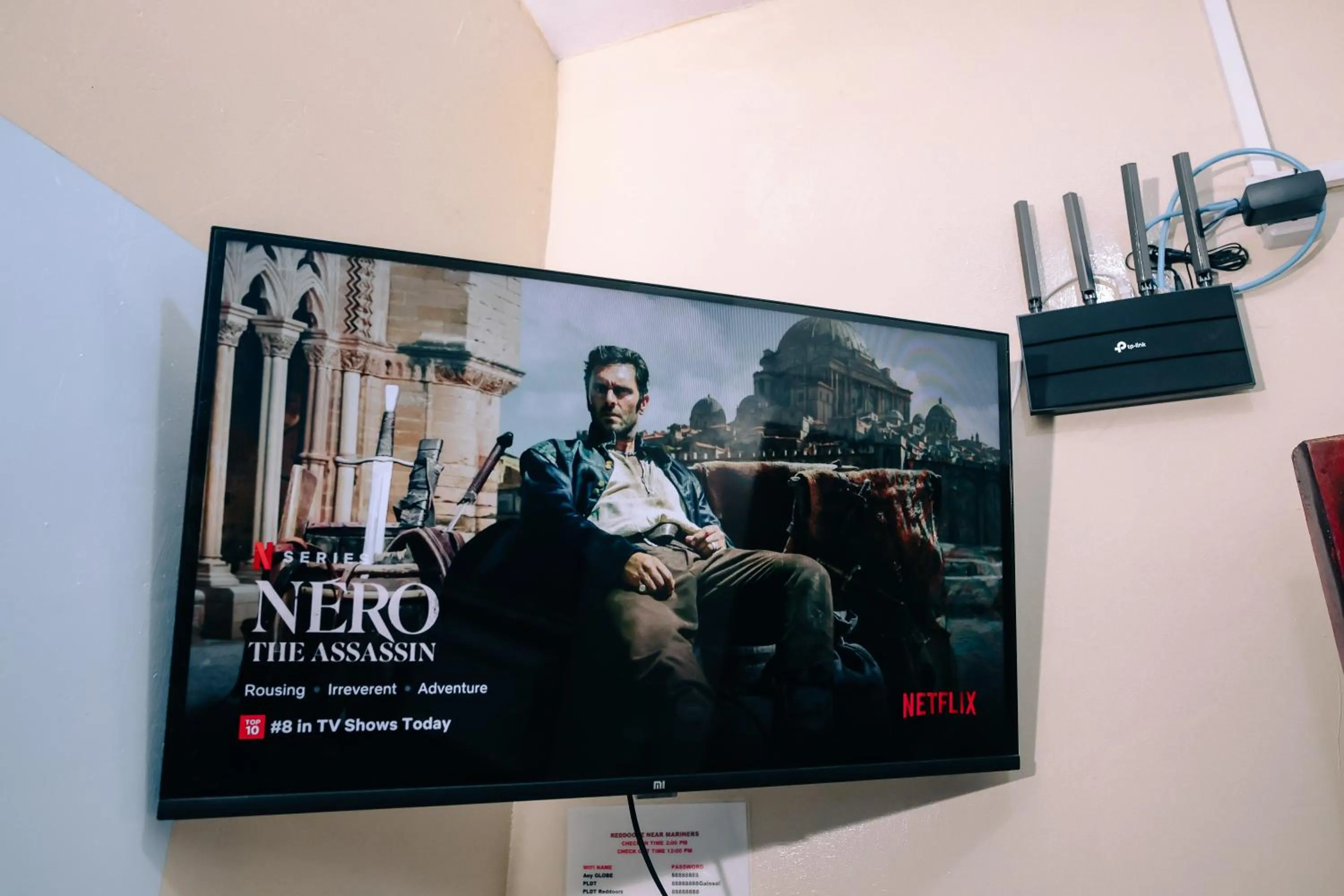 TV and multimedia in RedDoorz near Mariners Legazpi