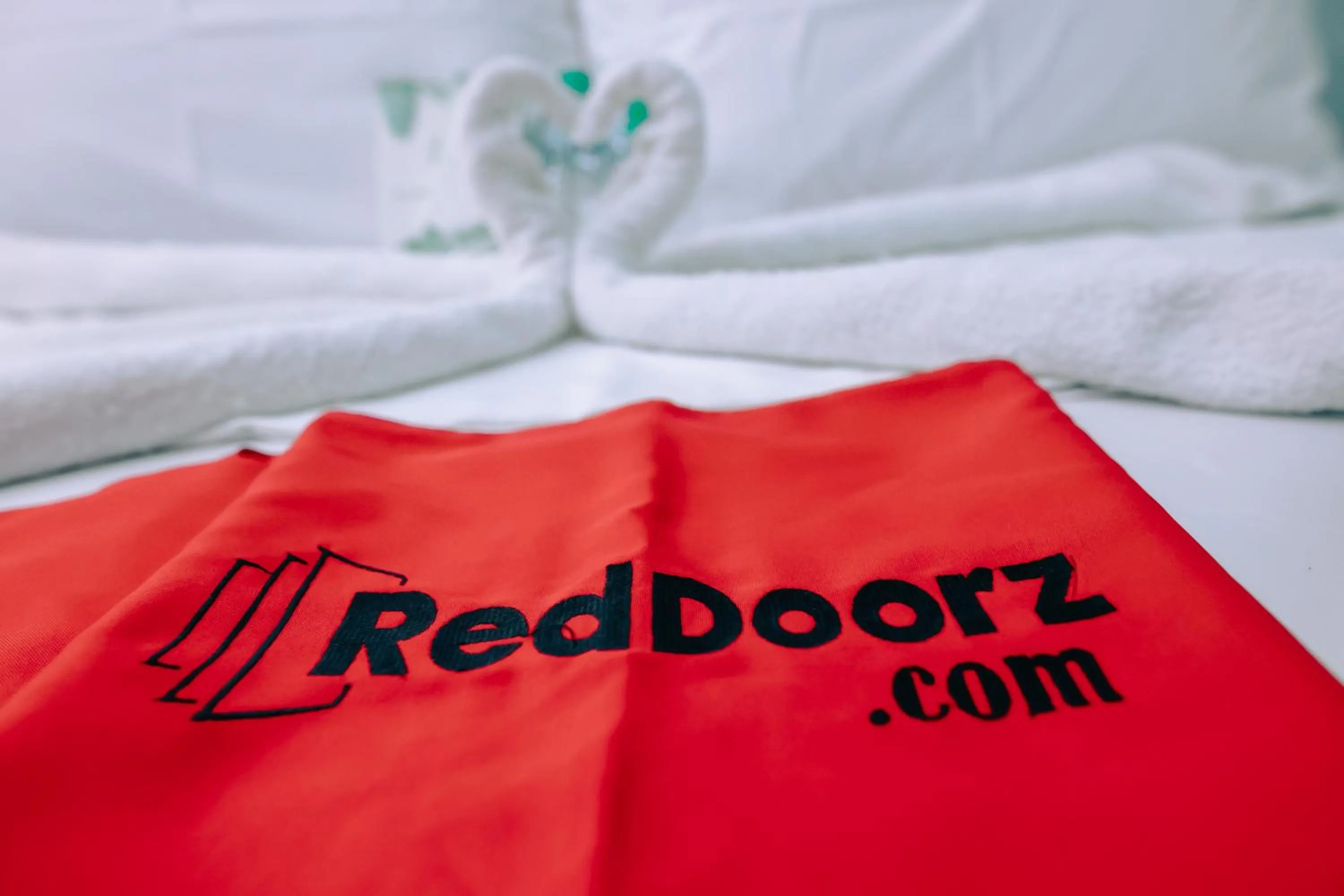 Bedroom, Bed in RedDoorz near Mariners Legazpi