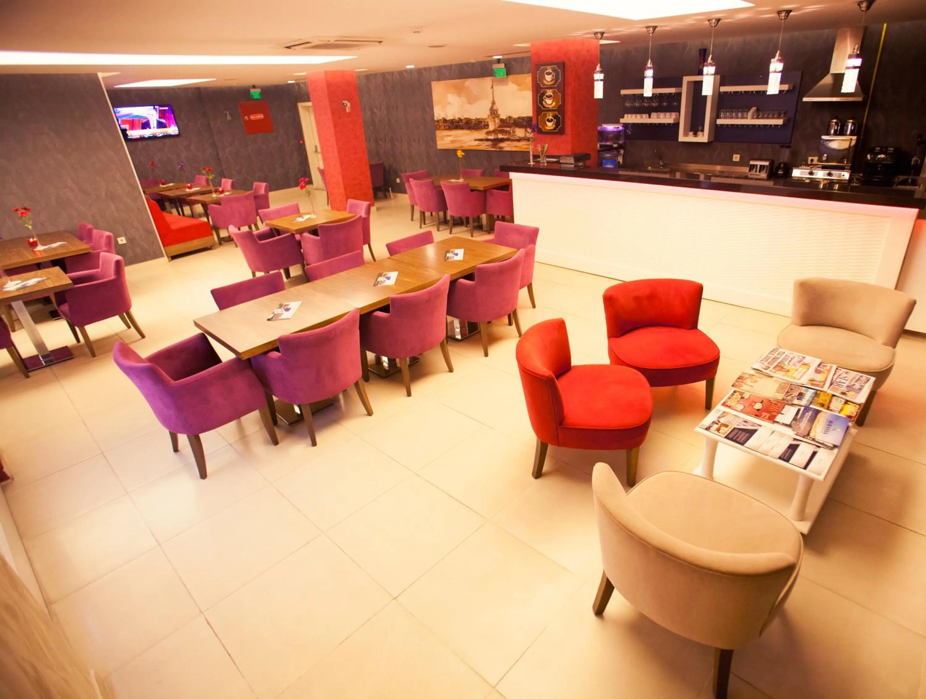 Lobby or reception in Helikon Business Hotel